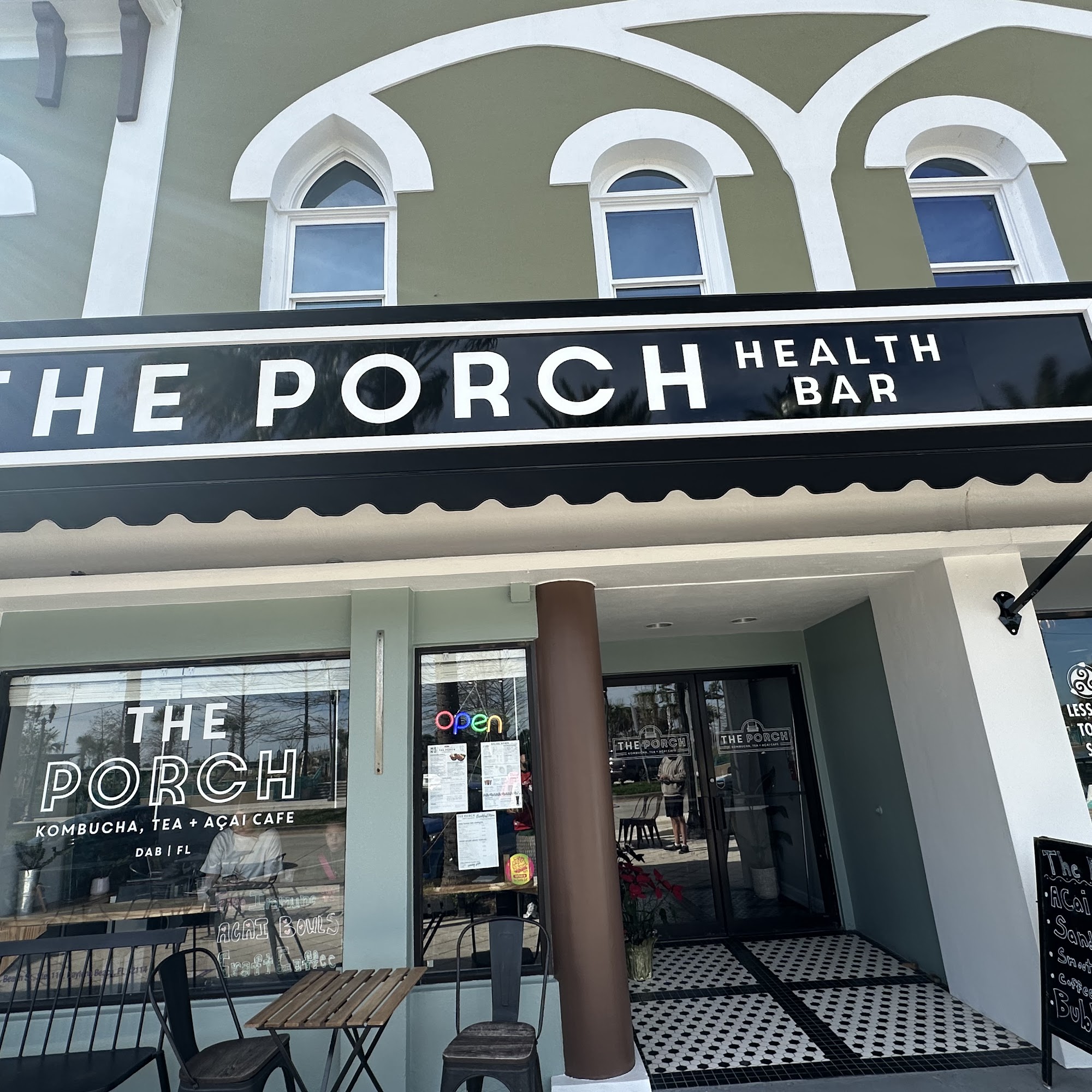 The Porch Kombucha, Tea + Açaí Cafe Daytona Beach