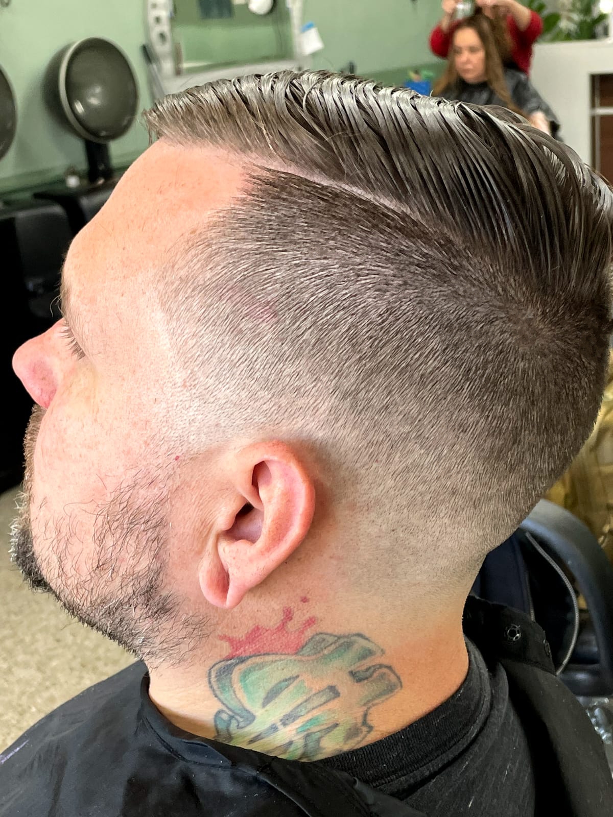 Classic Unisex Hair Salon 1110 Derbyshire Rd, Daytona Beach Florida 32117