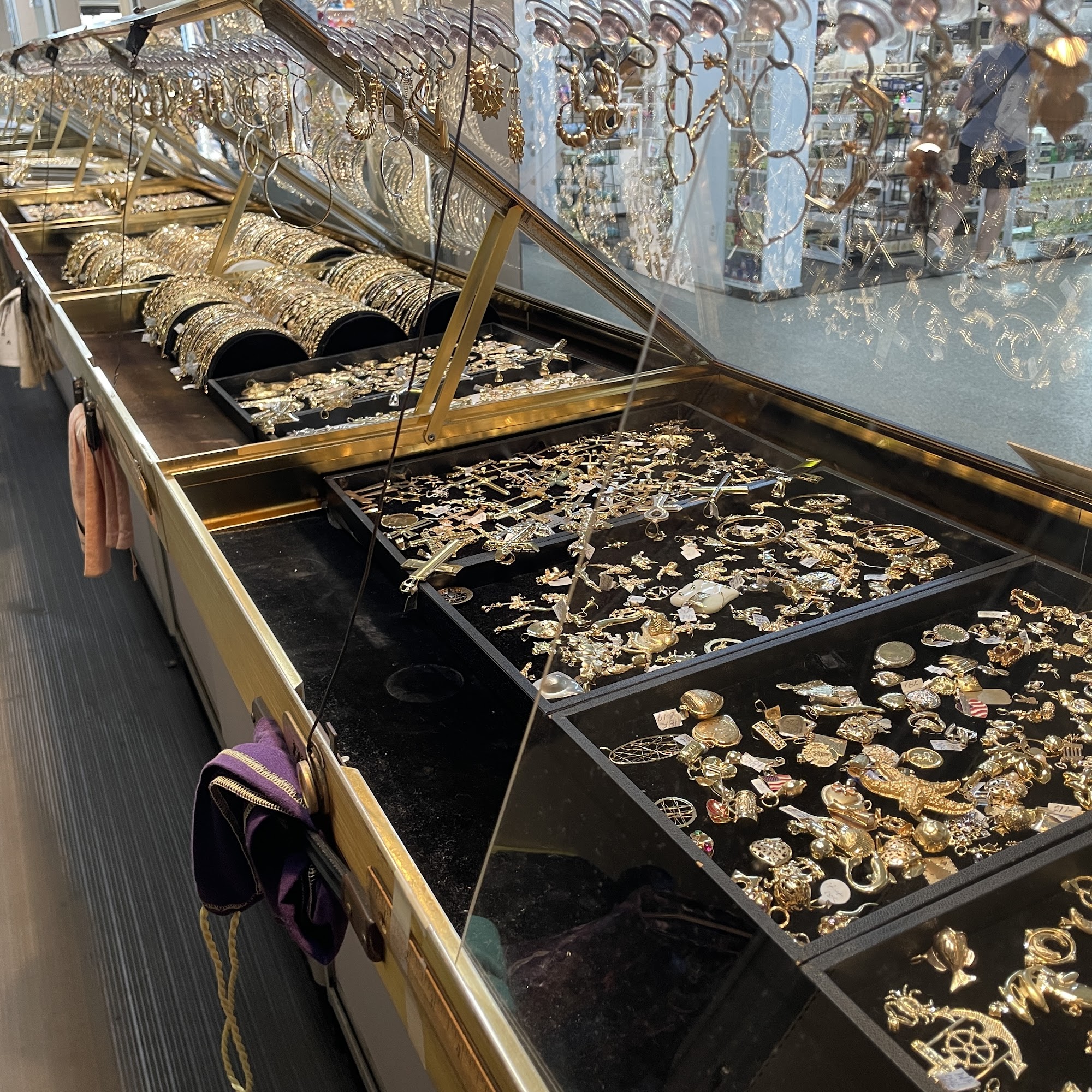 Oscar's Estate Jewelry Daytona Beach