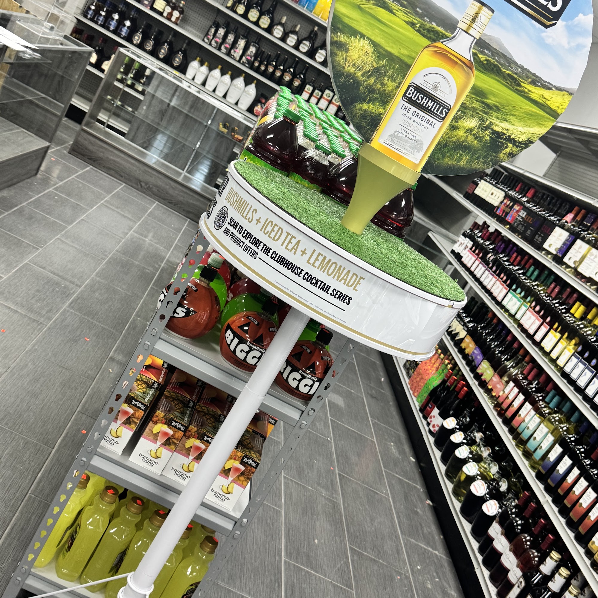 Bozz N Puff liquor DeBary