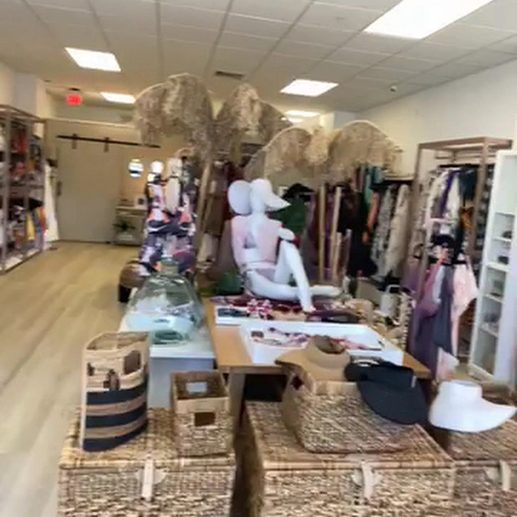 Aguacate Boutique