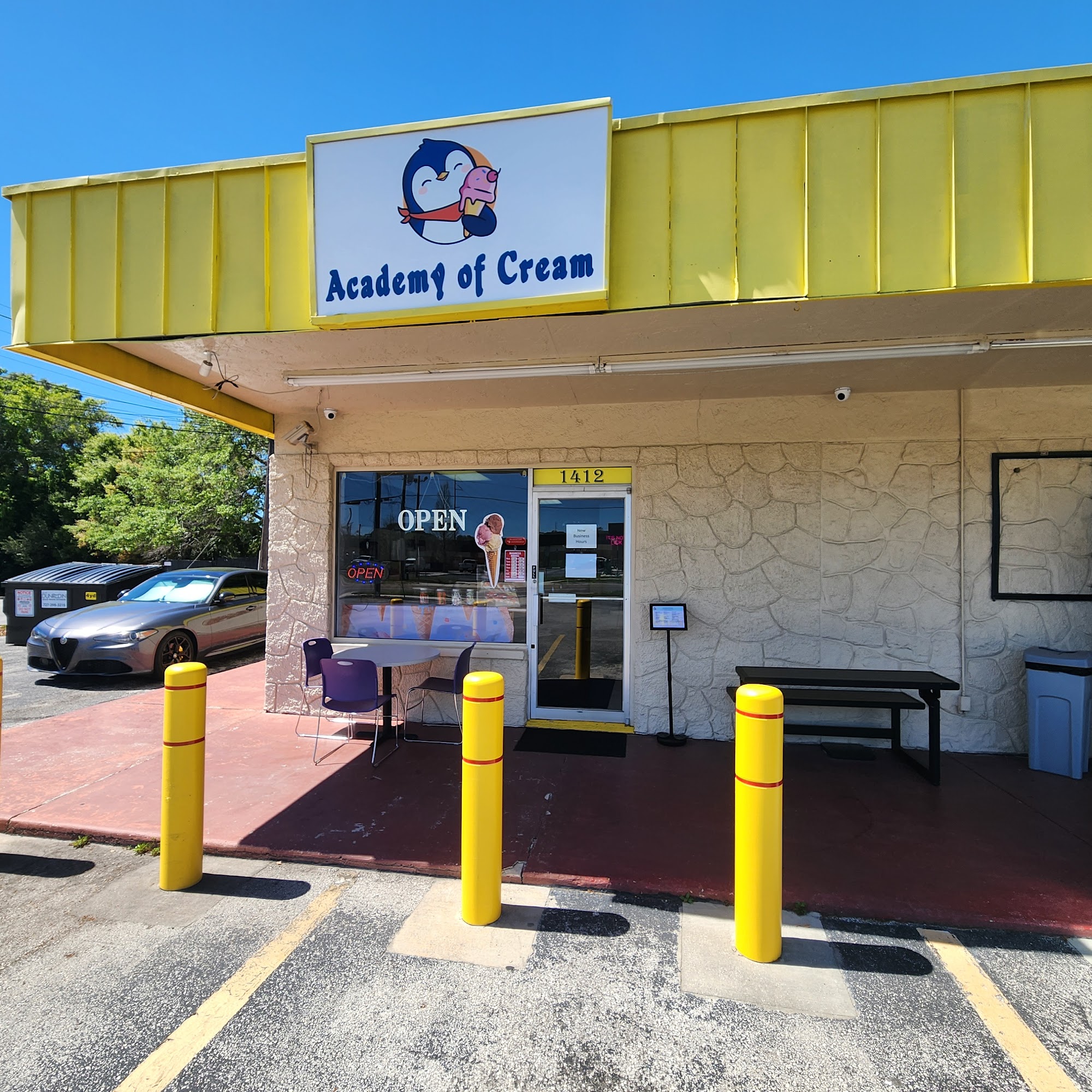 Academy of Cream 1412 Pinehurst Rd, Dunedin, FL 34698