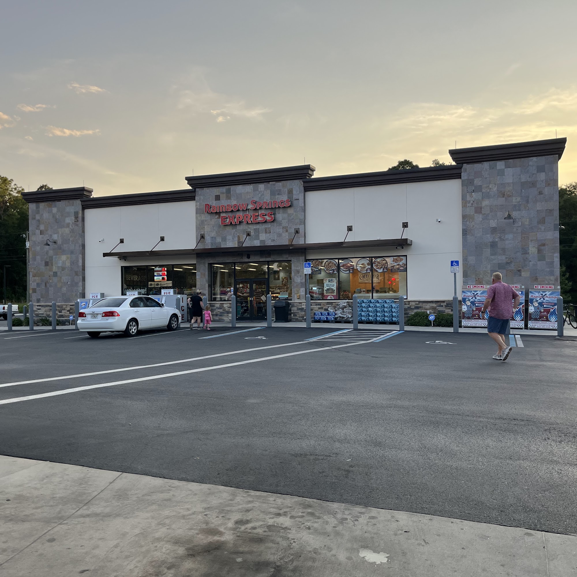 Marathon Gas Station Dunnellon