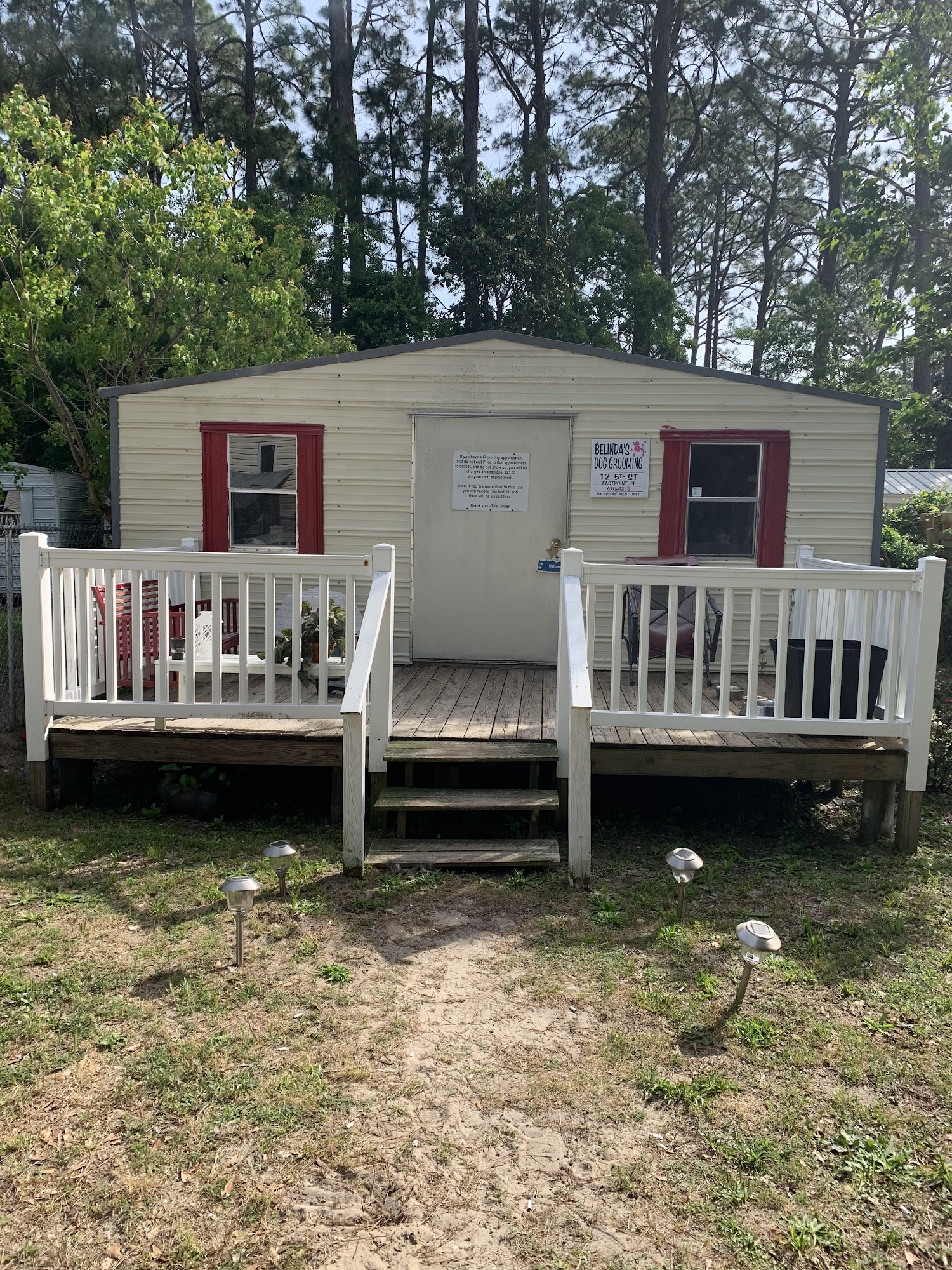 Belinda’s Dog Grooming 12 5th St, Eastpoint Florida 32328