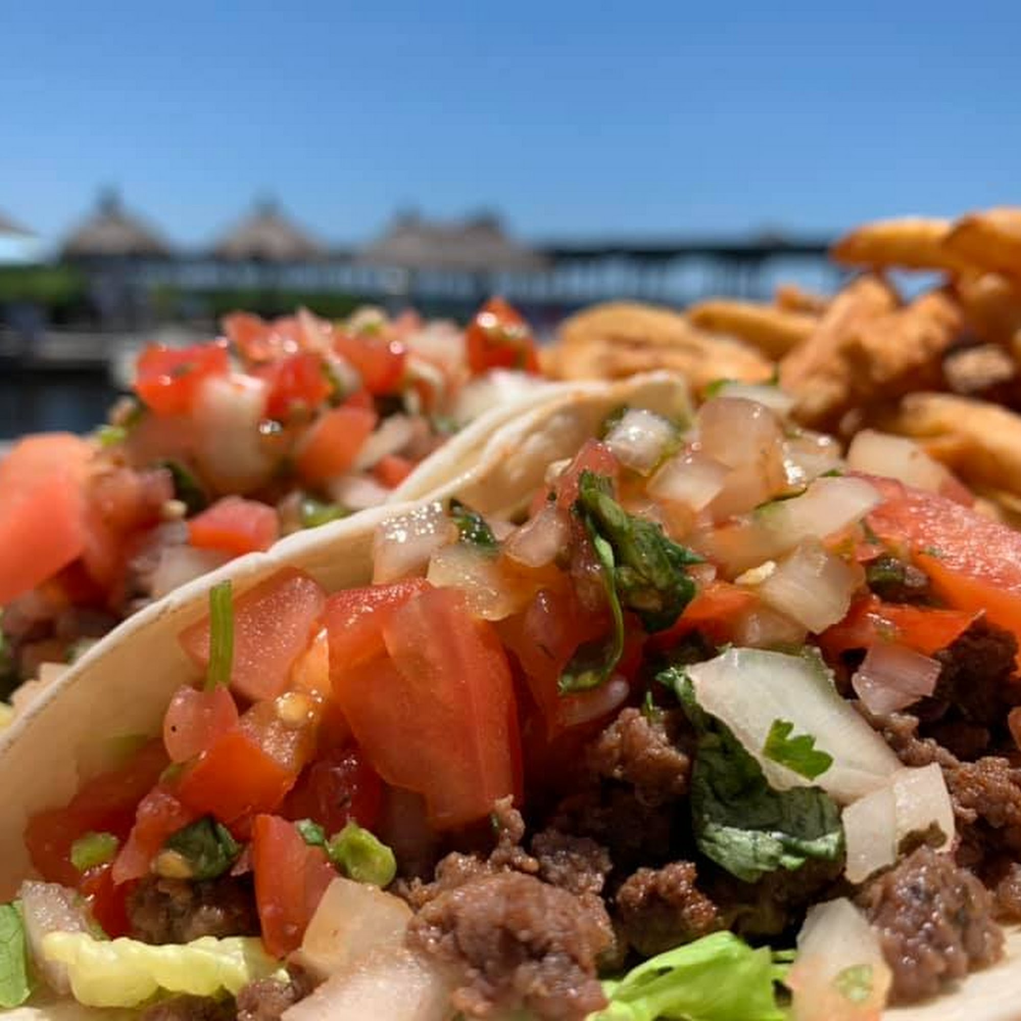 WOODY’S RIVER ROO PUB, GRILL & TIKI BAR Ellenton