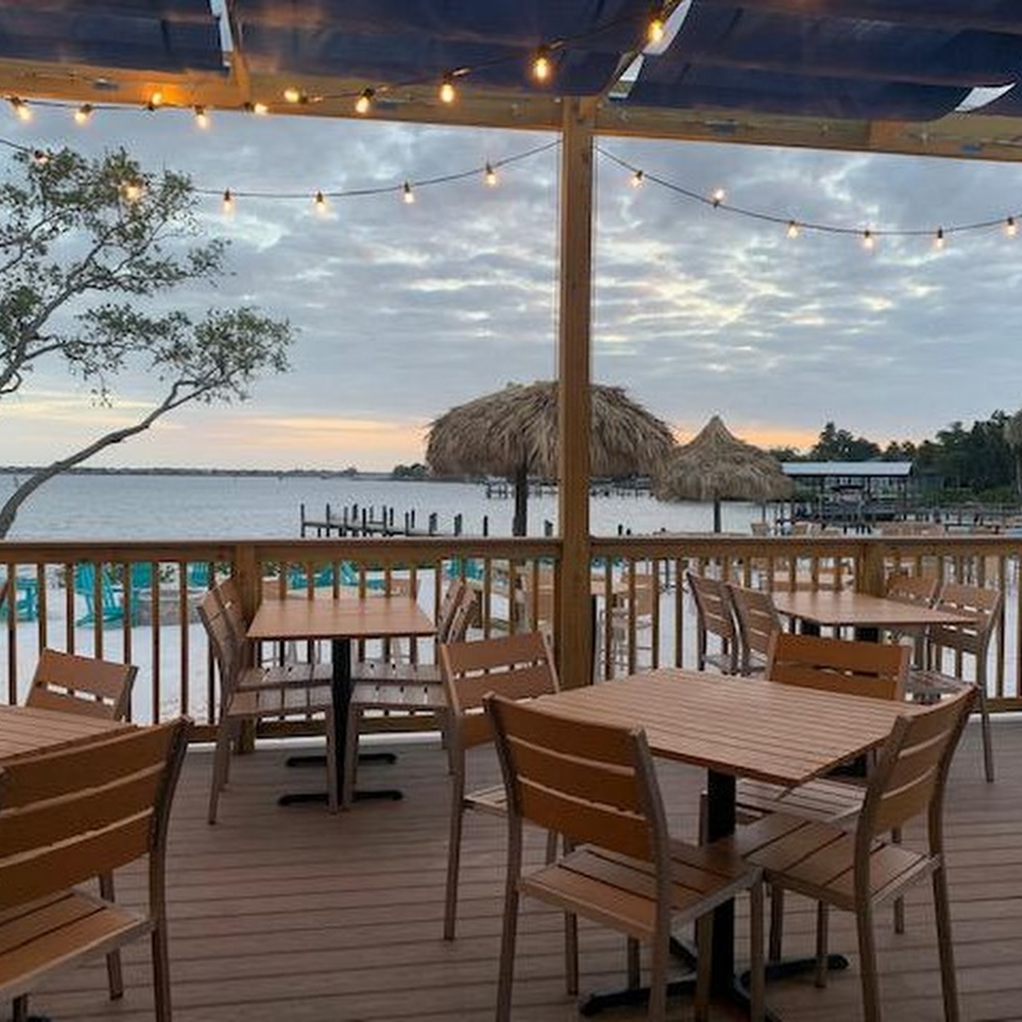 Whiskey Joe's | Manatee River Ellenton