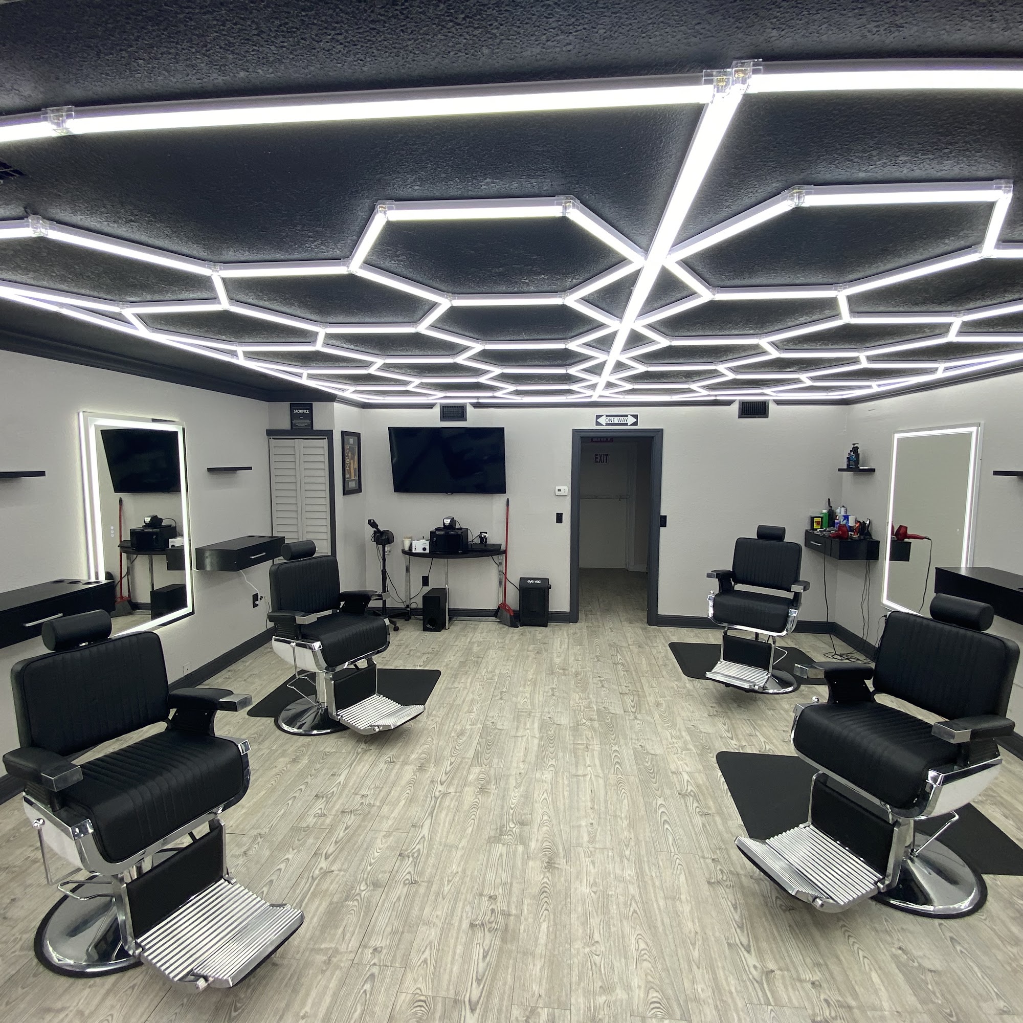 Boulevard barbers 52 W Dearborn St., Englewood Florida 34223