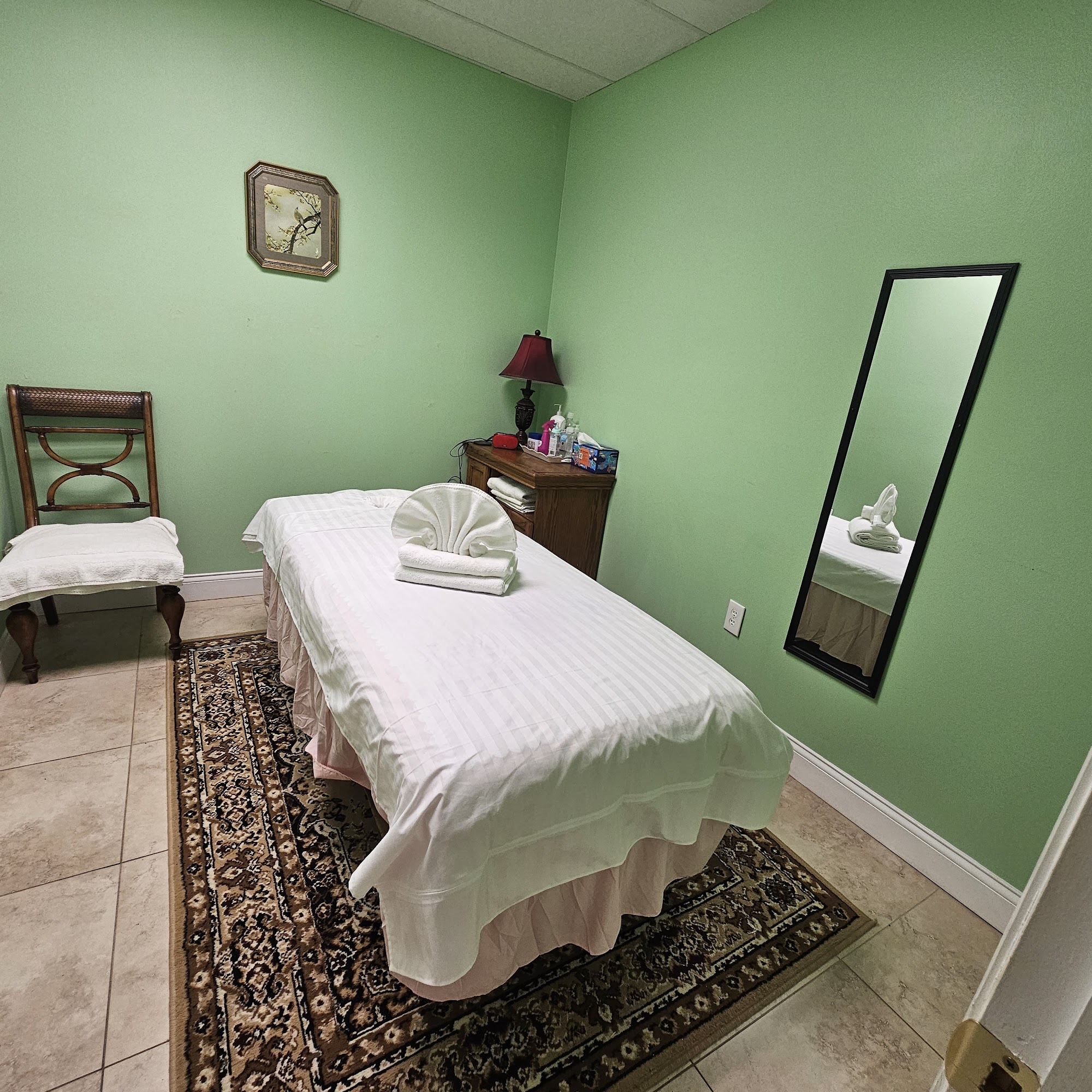 A&B Wellness Spa,LLC 512 N Indiana Ave, Englewood Florida 34223