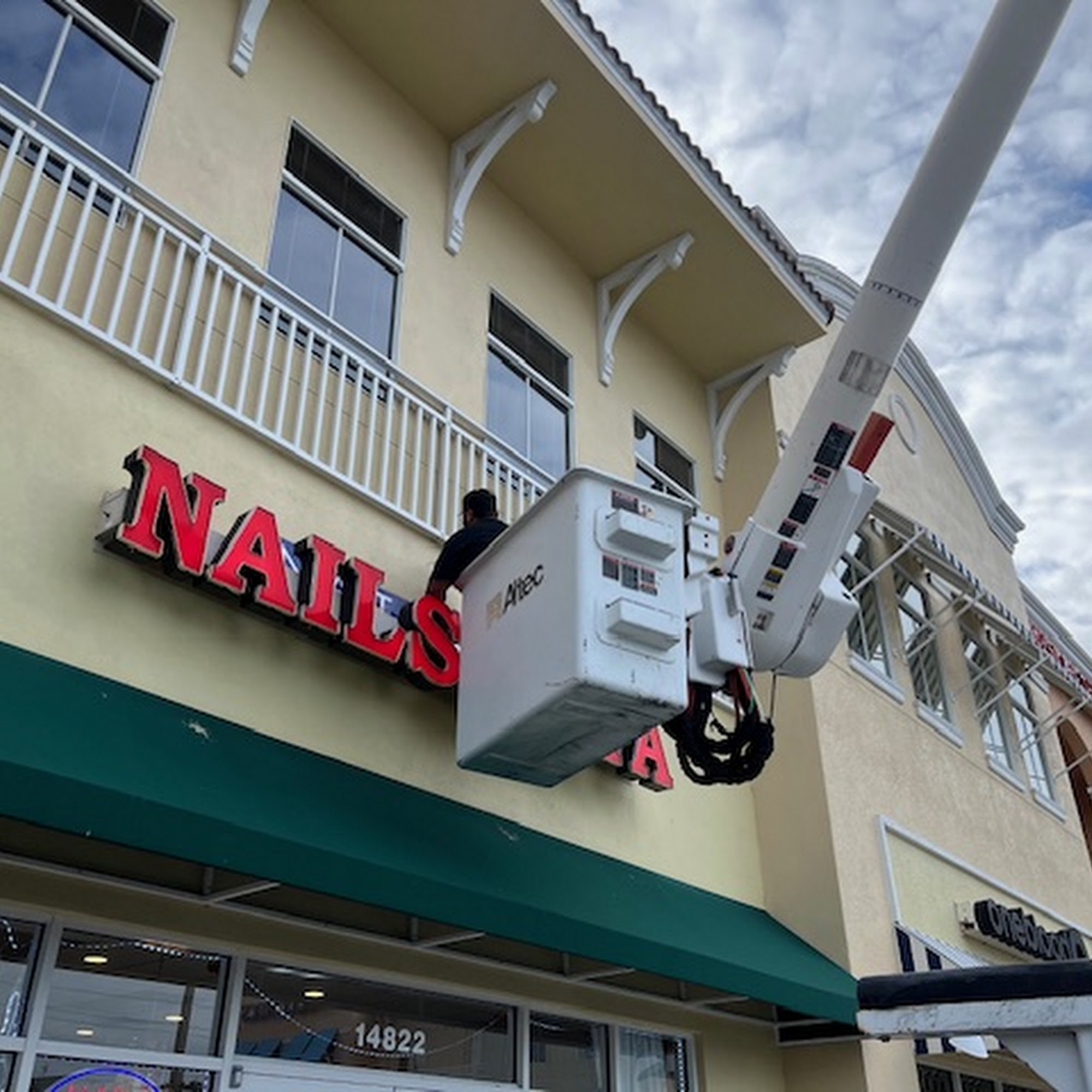 Englewood Customs Englewood