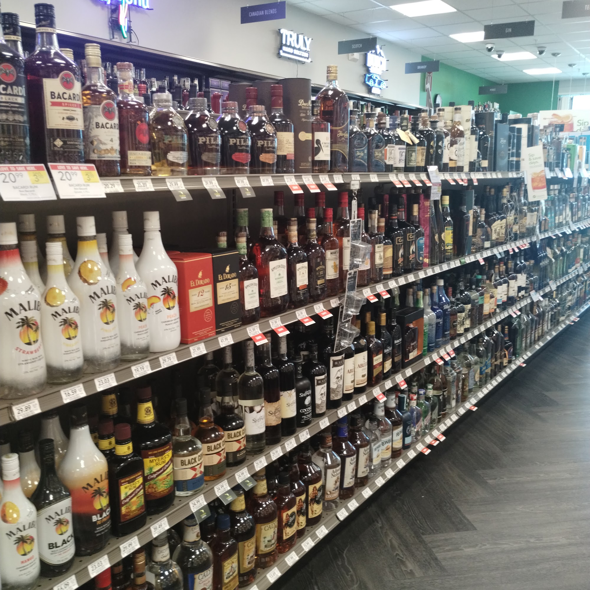 Publix Liquors at The Shoppes at Verdana Village Estero