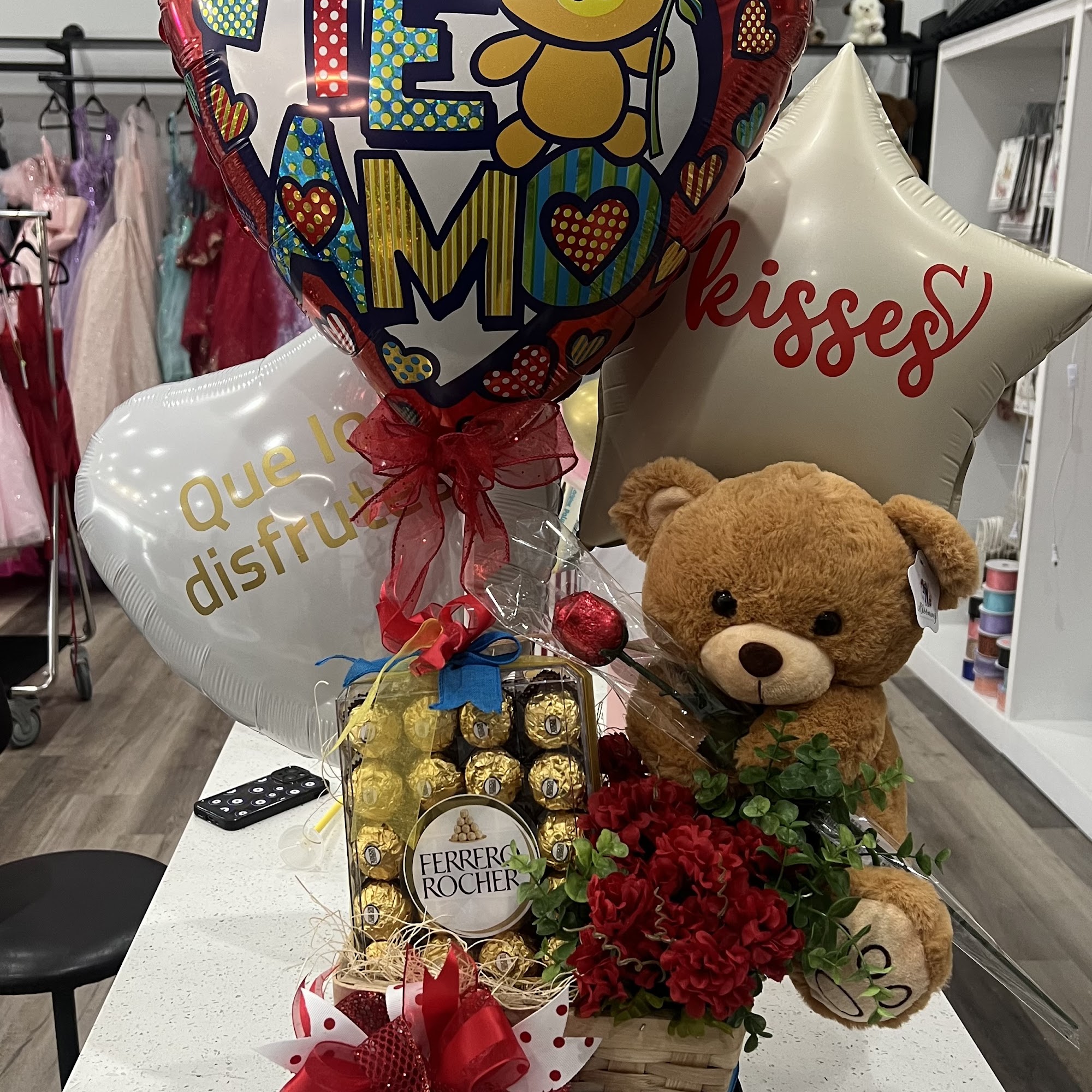 Blooming Gift Store & Boutique LLC 15Dresses Man Suits Perfumes Eustis Florida Eustis