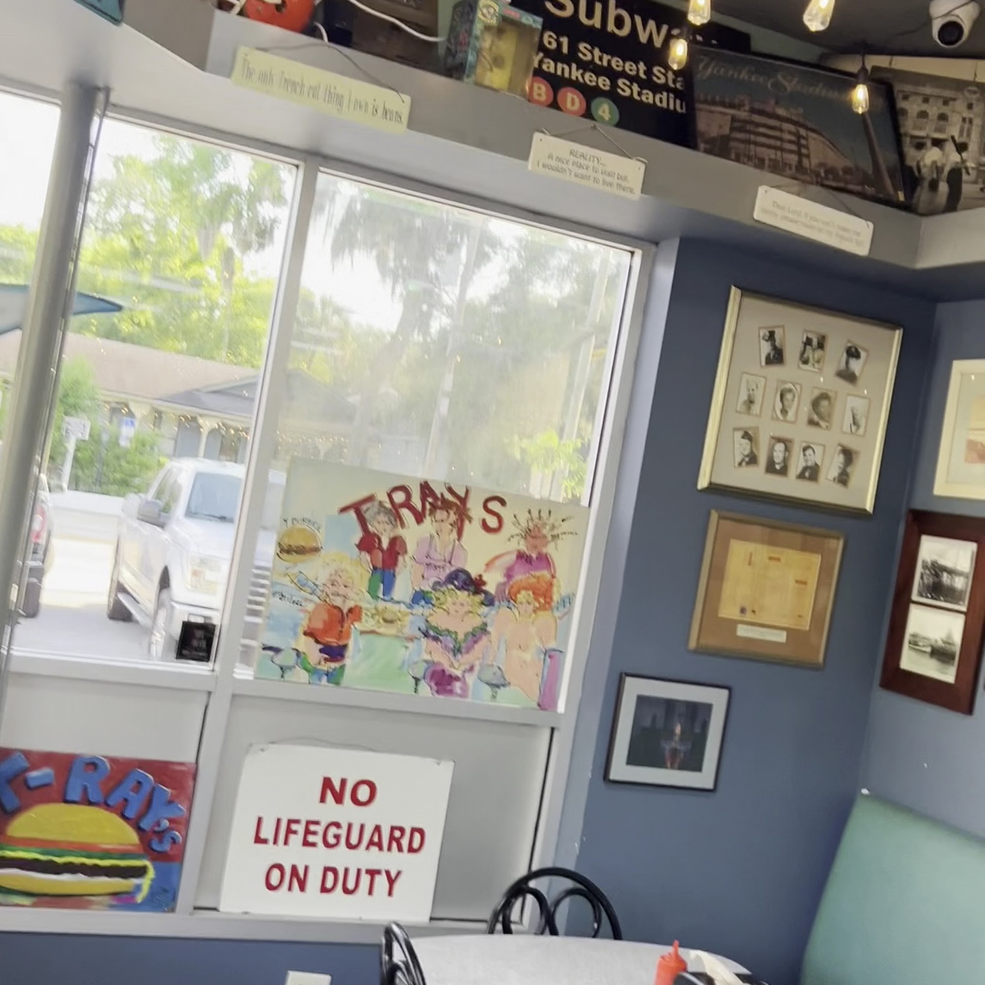 T-Rays Burger Station Fernandina Beach