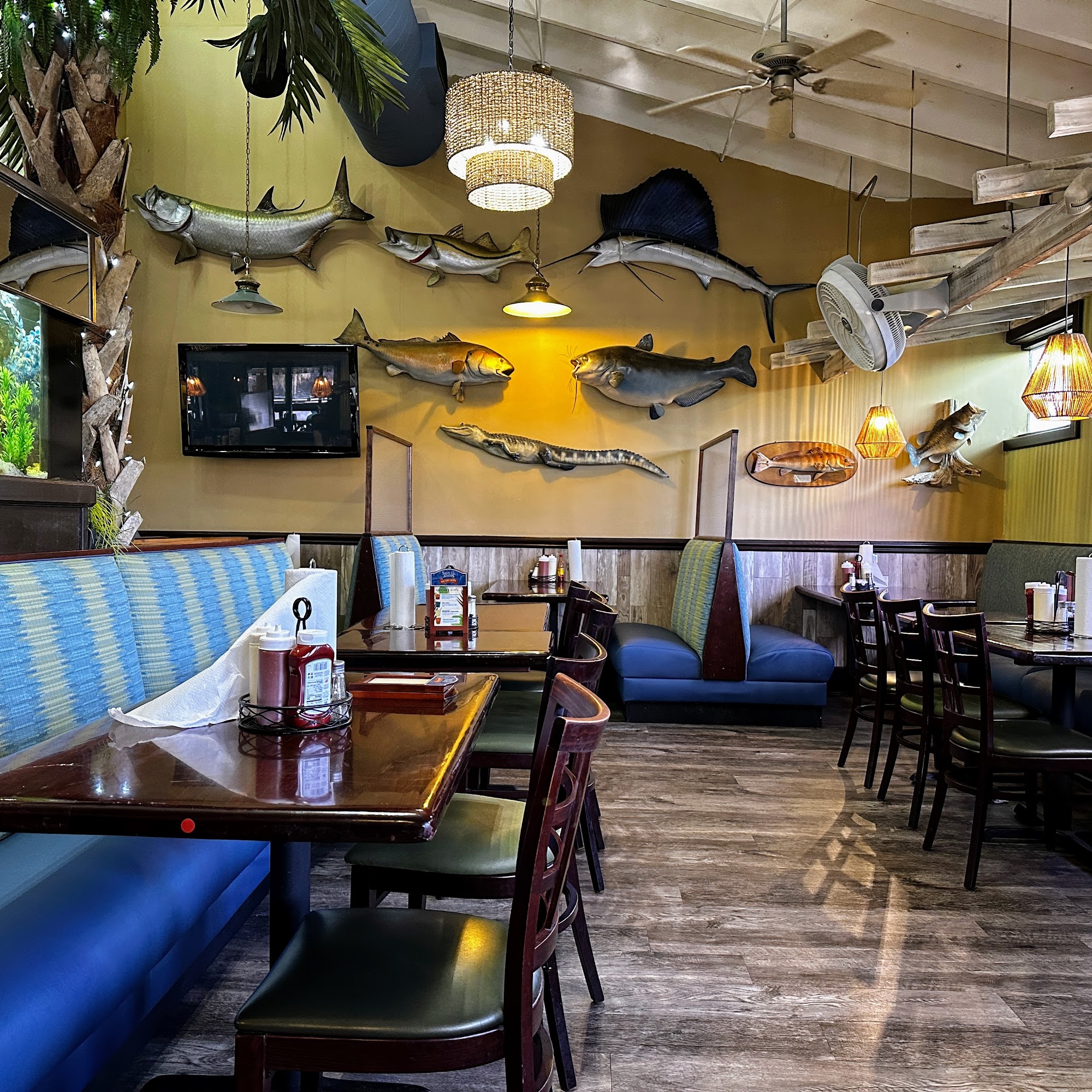 Whitey's Fish Camp Fleming Island