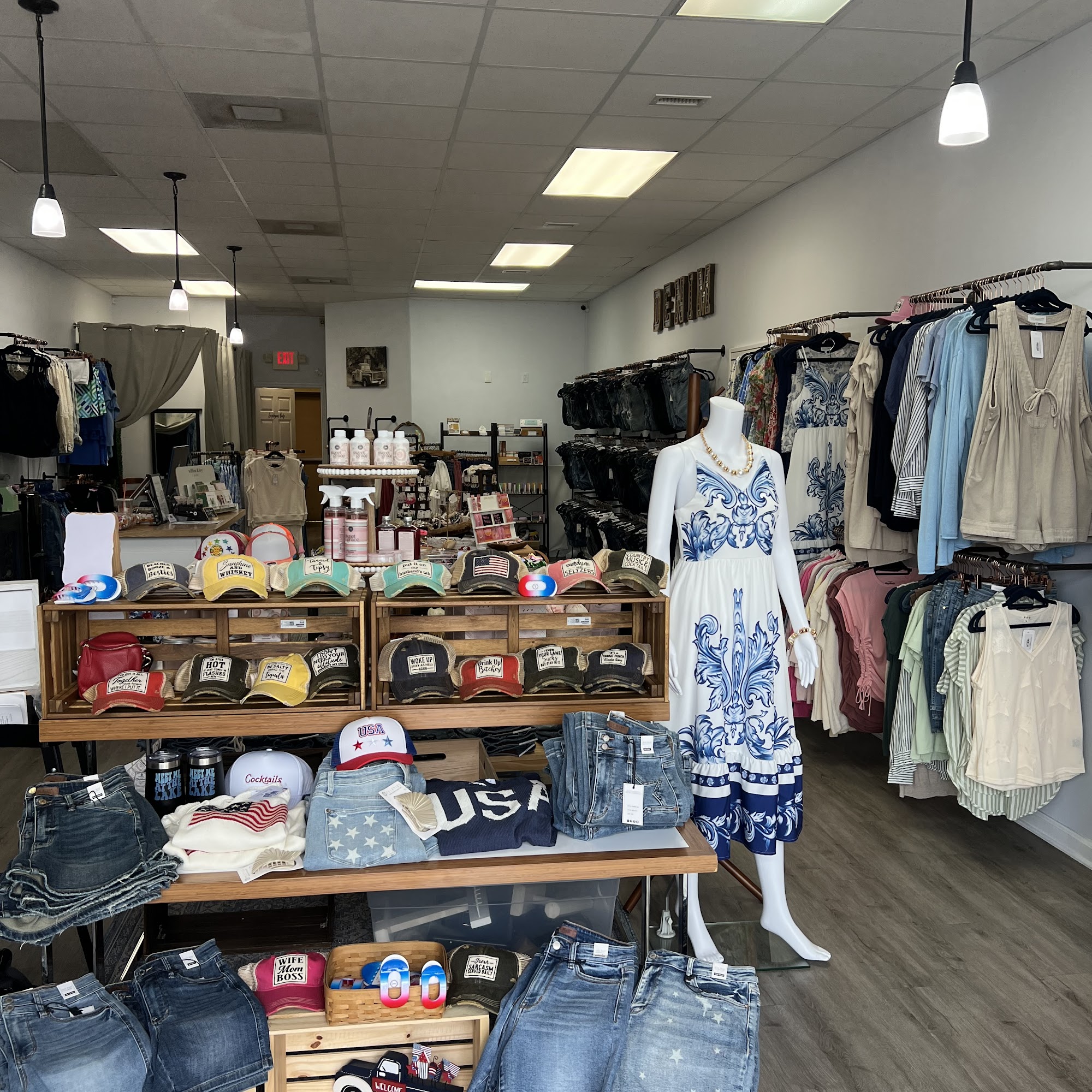 Rustic Rose Boutique