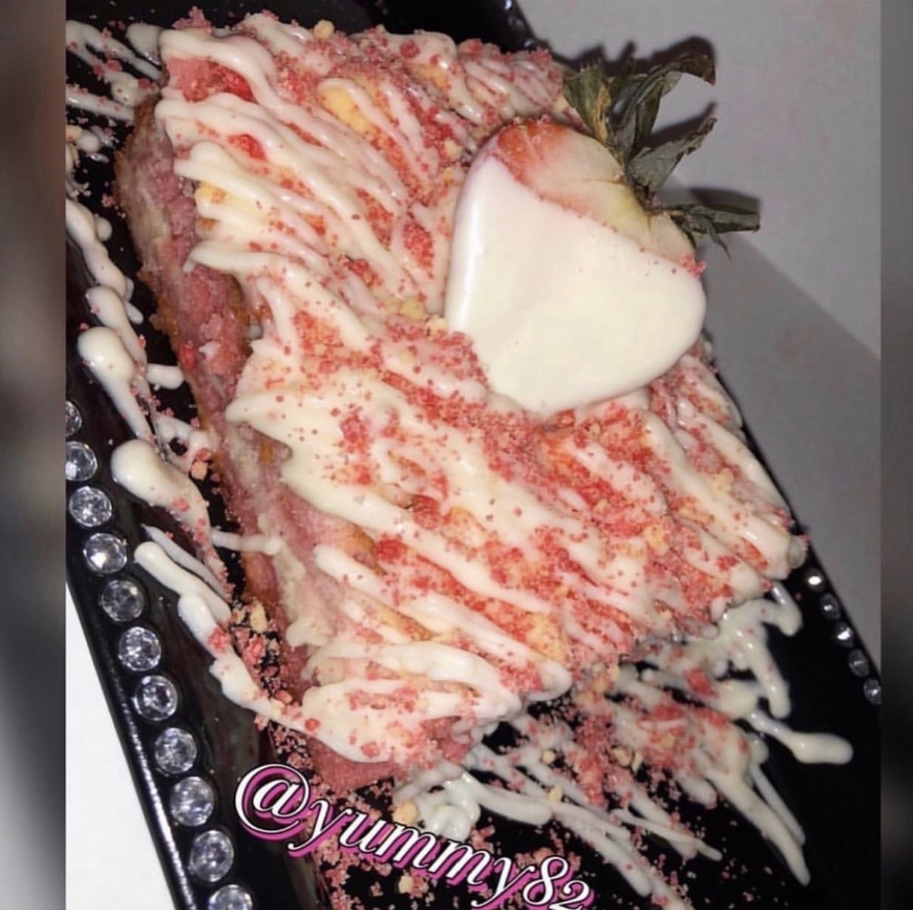 Yummy Custom Cakes & Desserts Menu