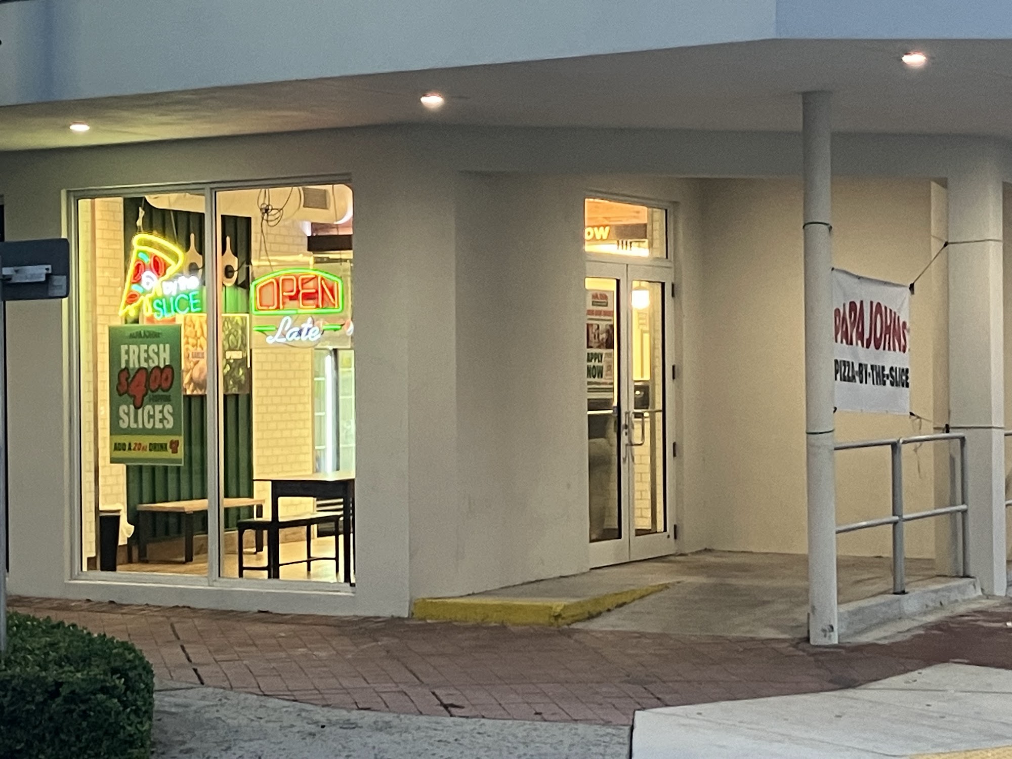Papa Johns Pizza