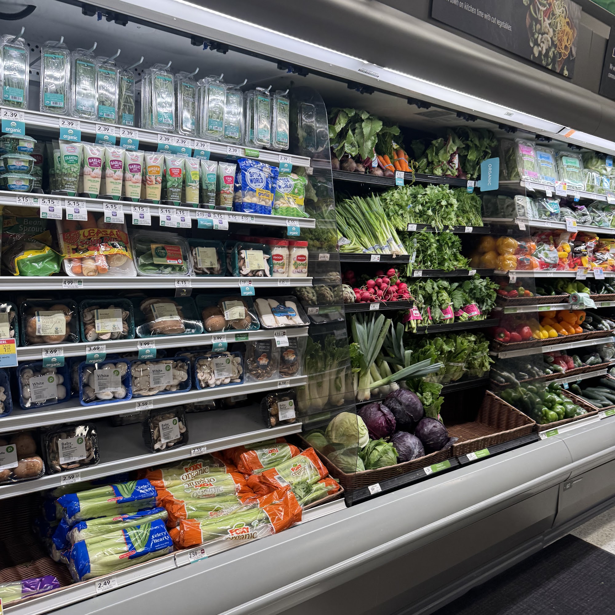 Publix Super Market at Lauderdale Beach