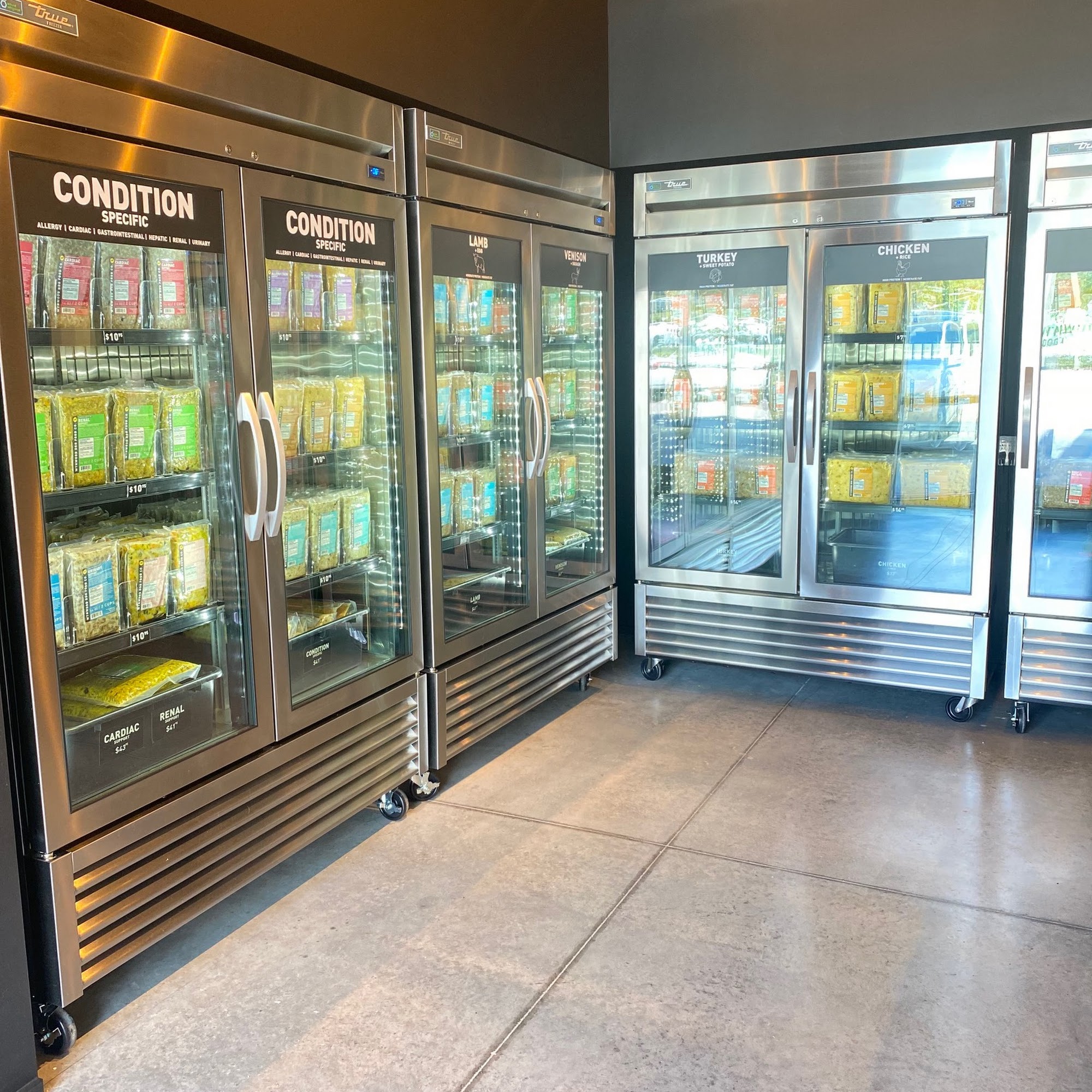 Wynwood Dog Food Co. - Ft. Lauderdale