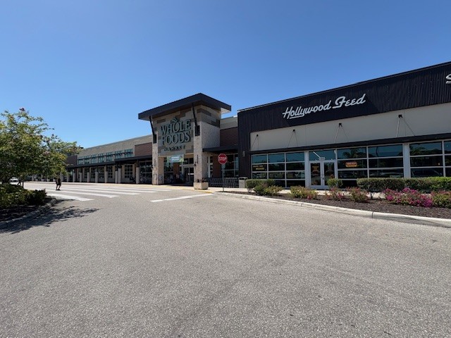 Hollywood Feed Fort Myers