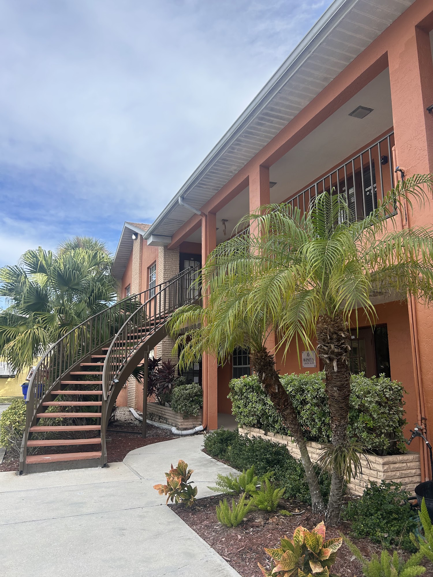 Pro Touch Esthetics 6338 Presidential Ct # 102, Fort Myers Florida 33919