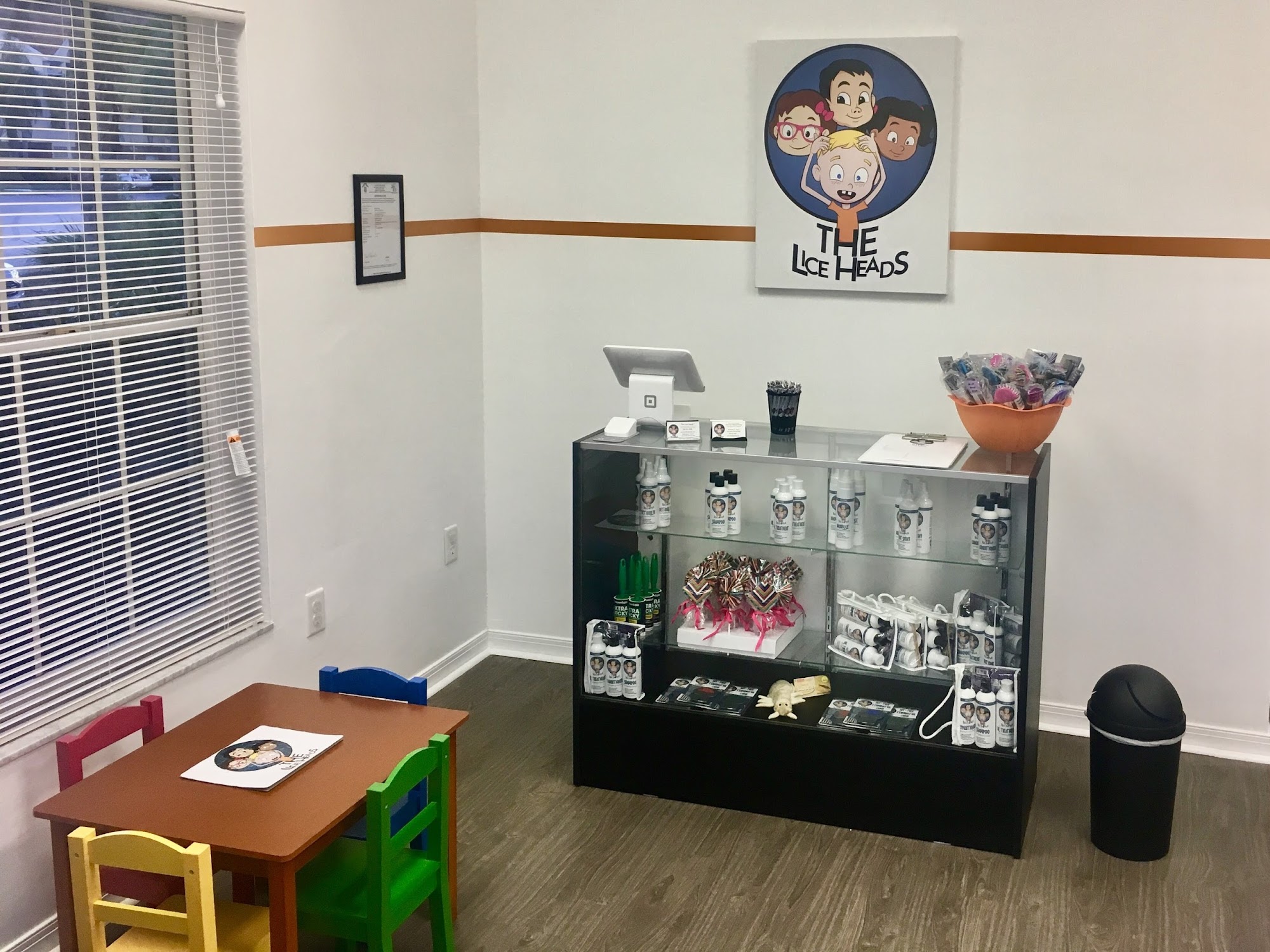 The Lice Heads - Fort Myers Fl. 38 Barkley Cir #4, Fort Myers Florida 33907