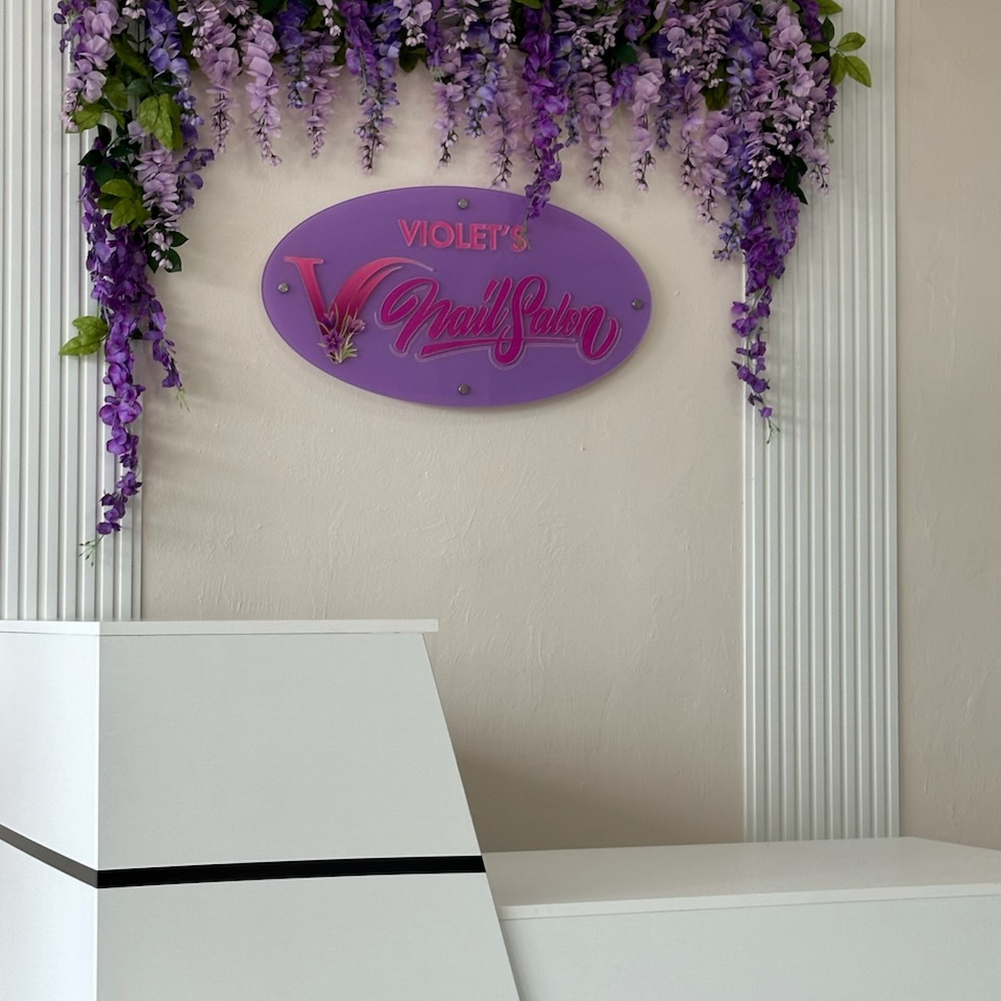 Violet's Nail Salon 3435 Fowler St, Fort Myers Florida 33901