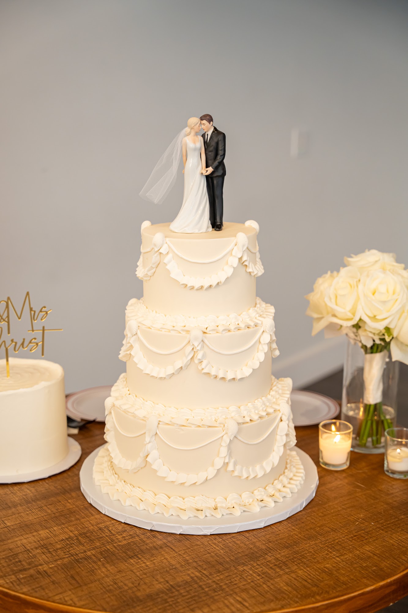 The Cake Lady Custom Cakes Menu