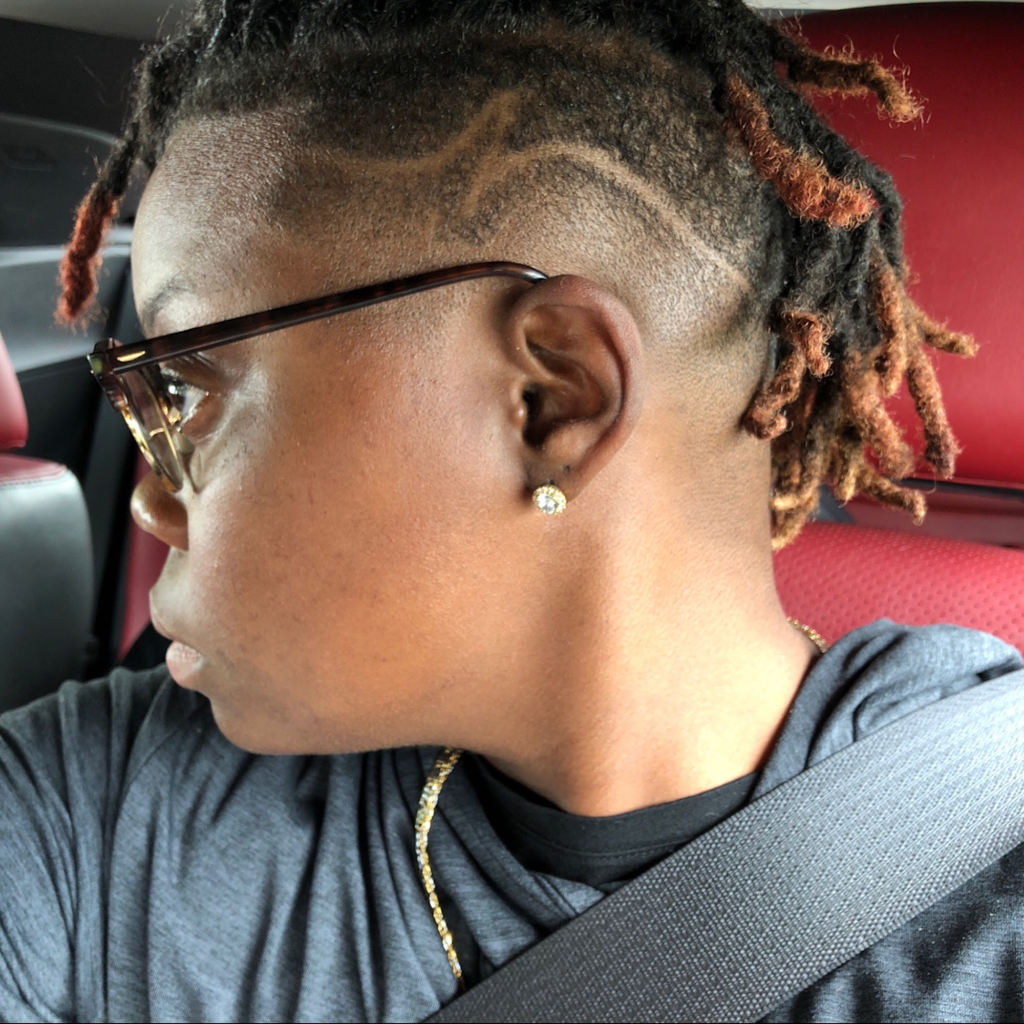 MLB BARBERSHOP INC (Major League Barber Shop)