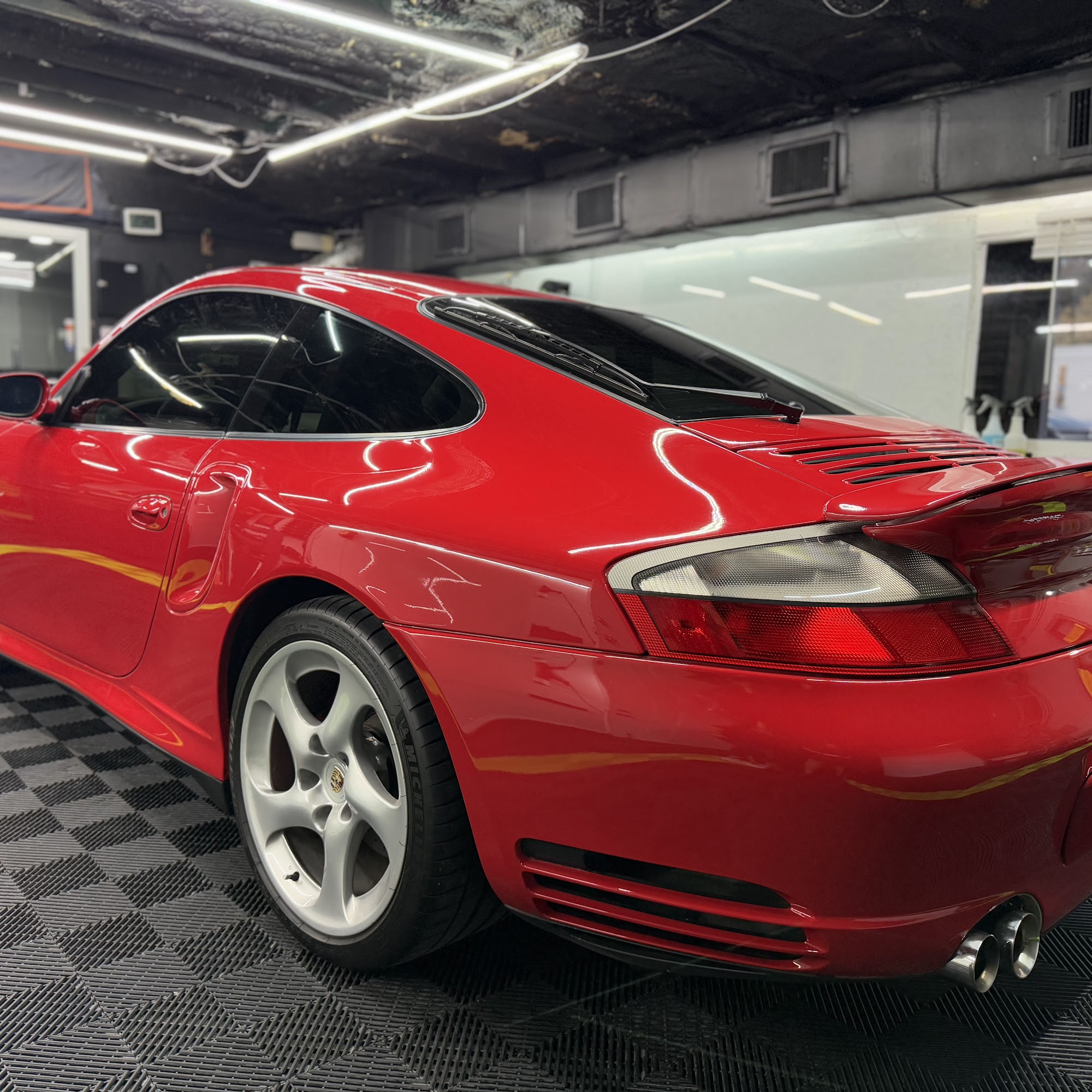 Auto Lux Window Tint 11101 US Hwy 41 S, Gibsonton Florida 33534