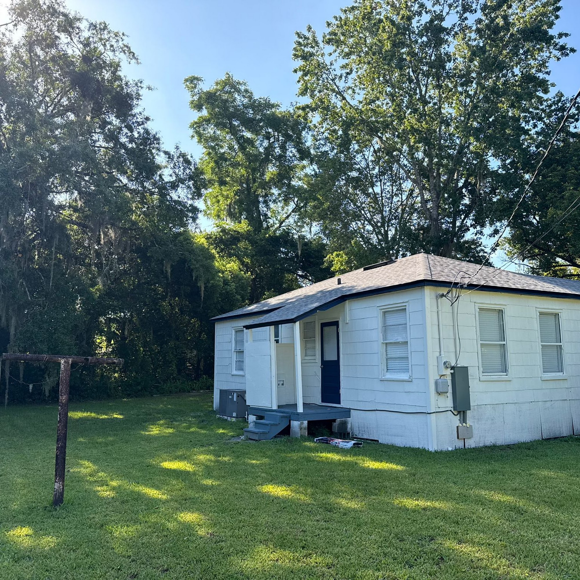 Riggins Roofing 1411 S Orange Ave, Green Cove Springs Florida 32043