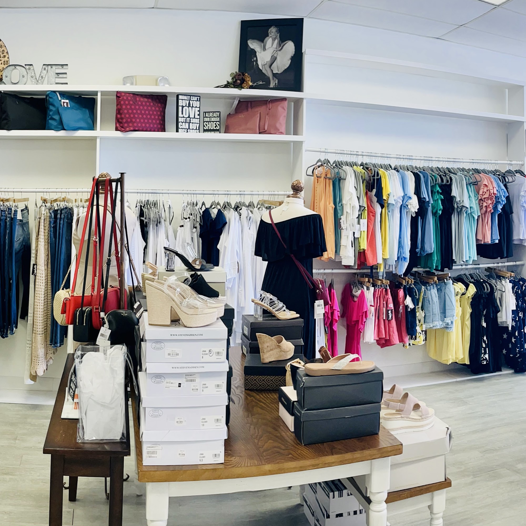 Jen's Designer Deals