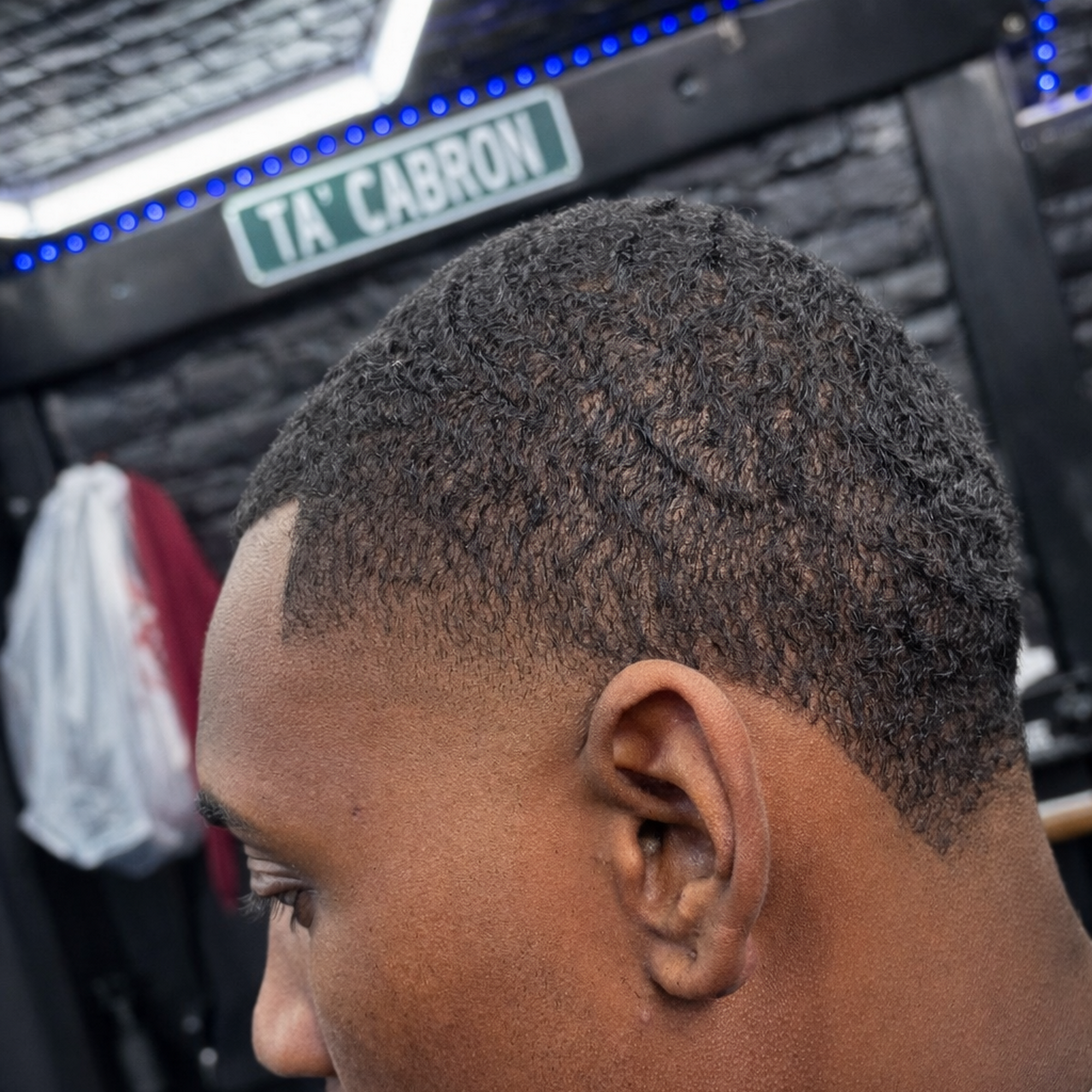 Mael The Barber 5570 U.S. Hwy 17-92 W, Haines City Florida 33844