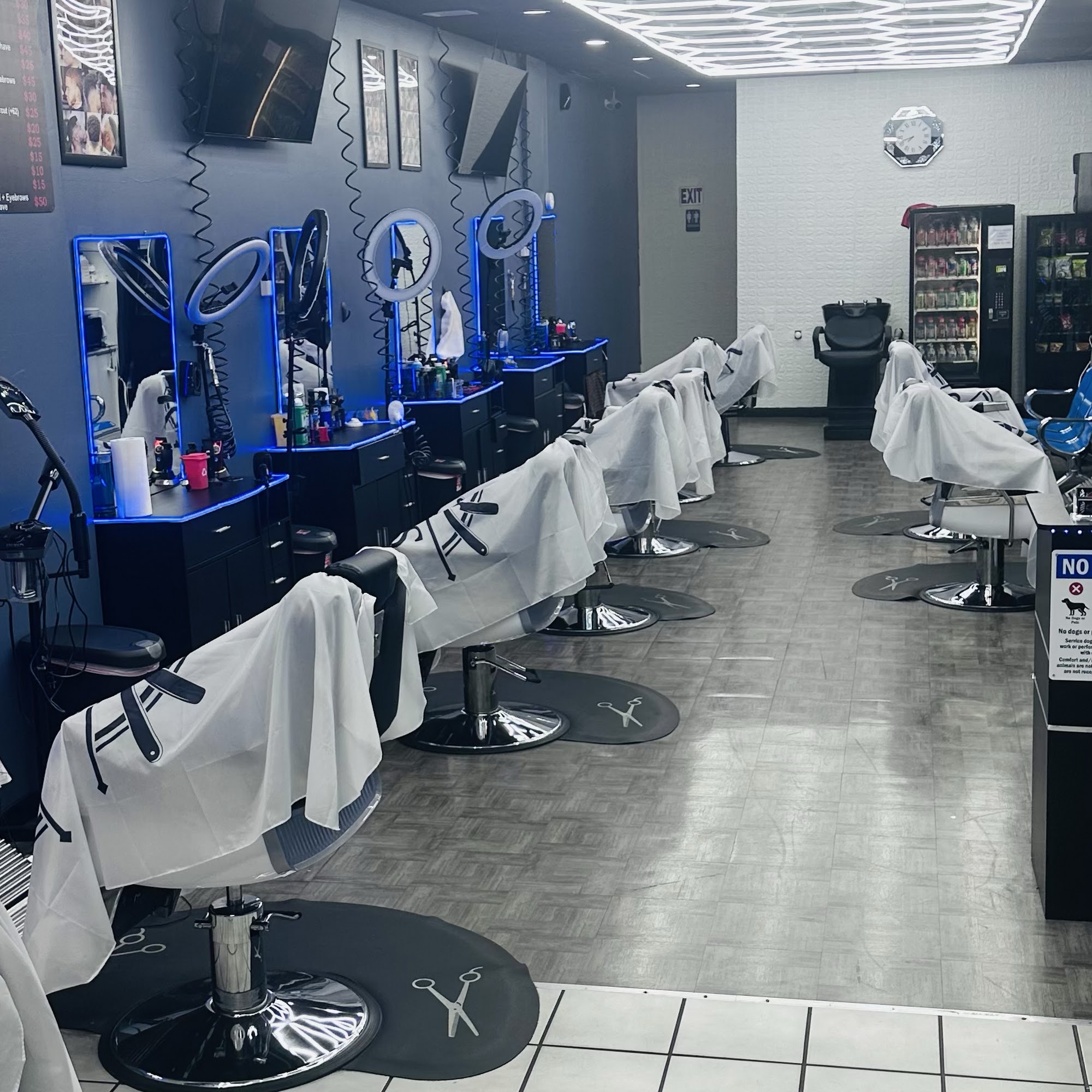 R&LBarbershop 409 W Hallandale Beach Blvd Suite 425, Hallandale Beach Florida 33009