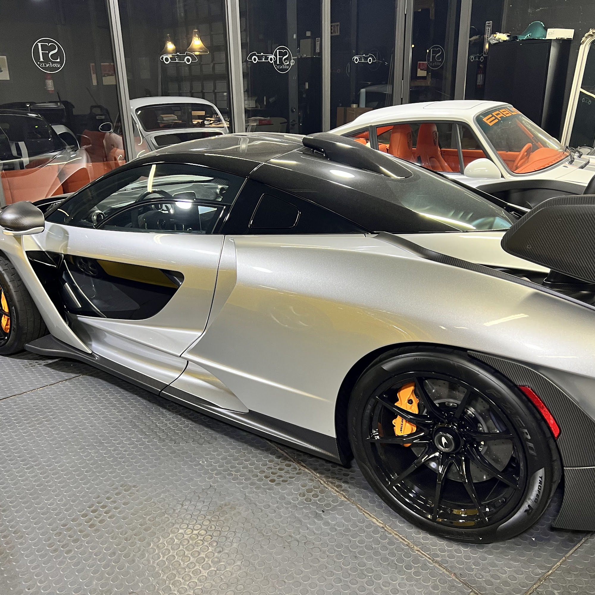 Papin Garage 212 NW 4th Ave, Hallandale Beach Florida 33009