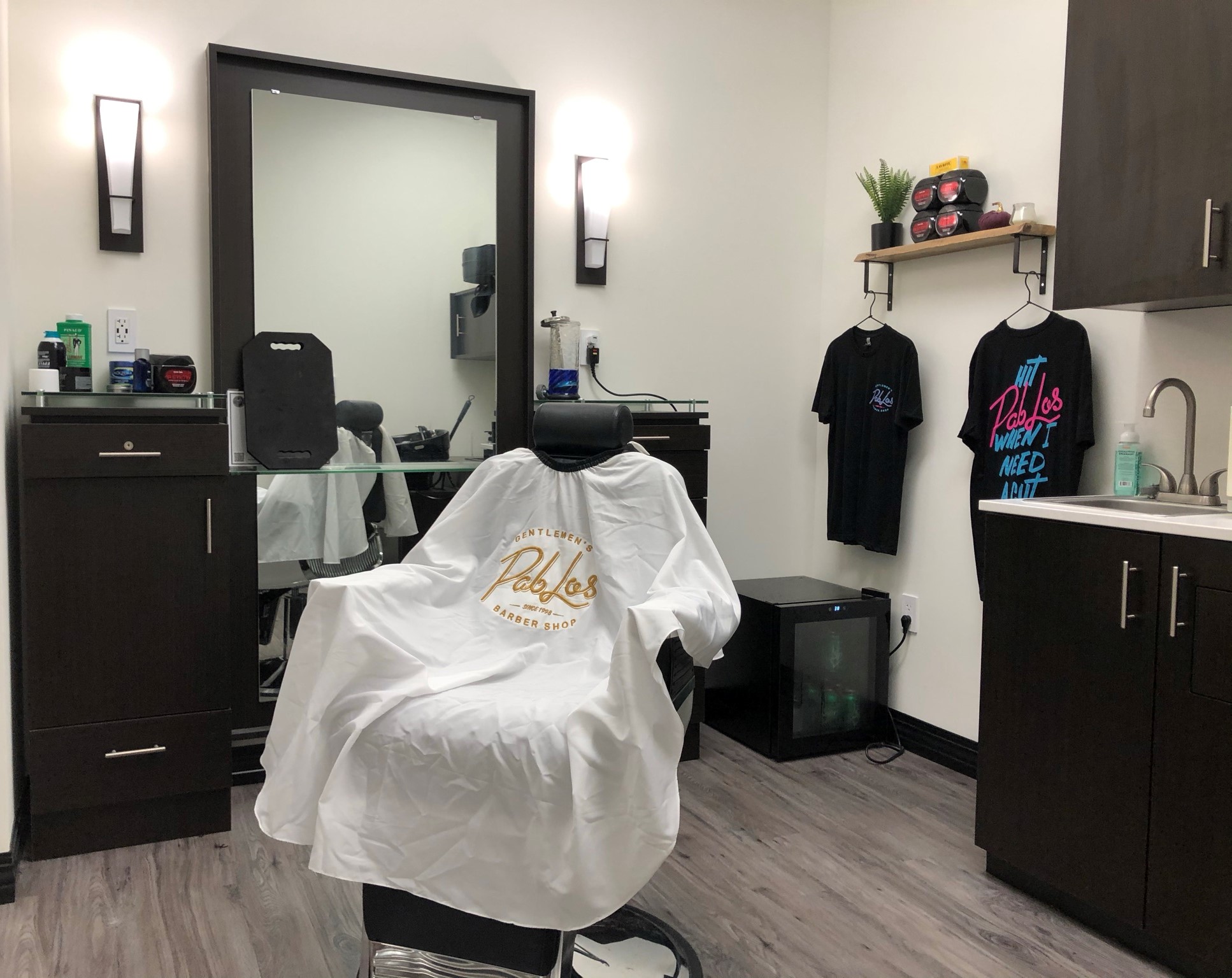 My Salon Suite 3025 W 16th Ave, Hialeah Florida 33012