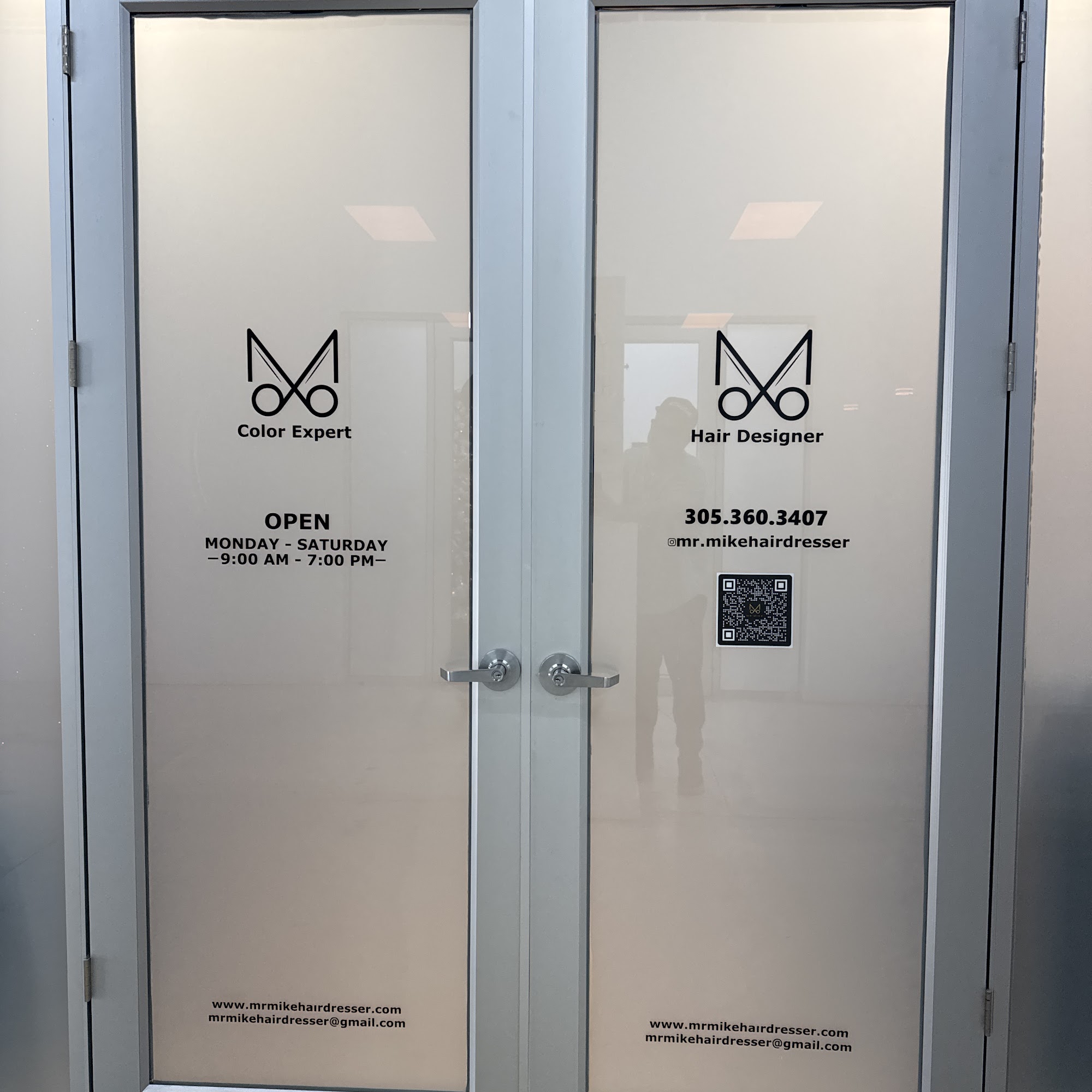 Mr Mike Hairdresser 7445 W 4th Ave, Hialeah Florida 33014