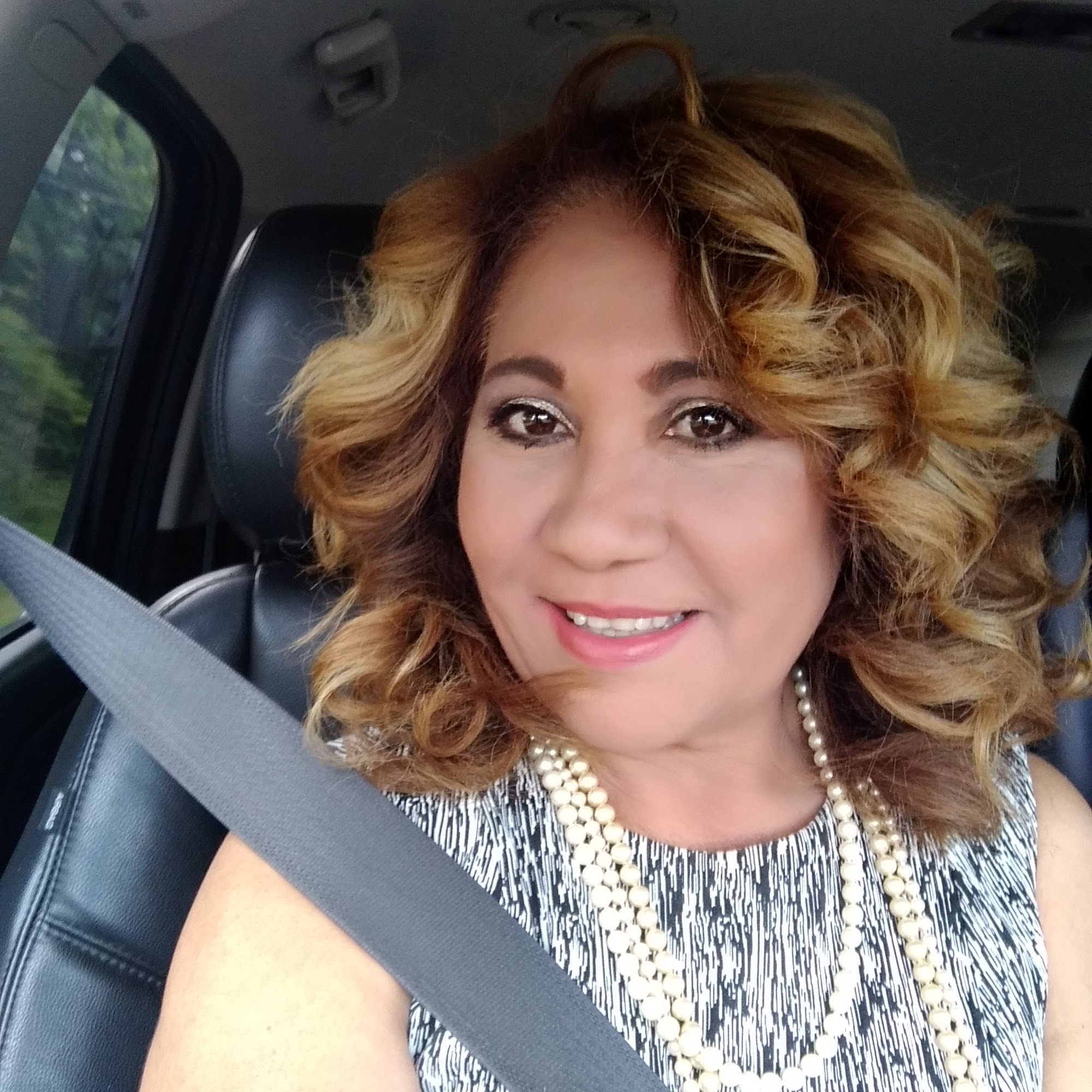 Clarisa's Unisex 3600 W 18th Ave, Hialeah Florida 33012