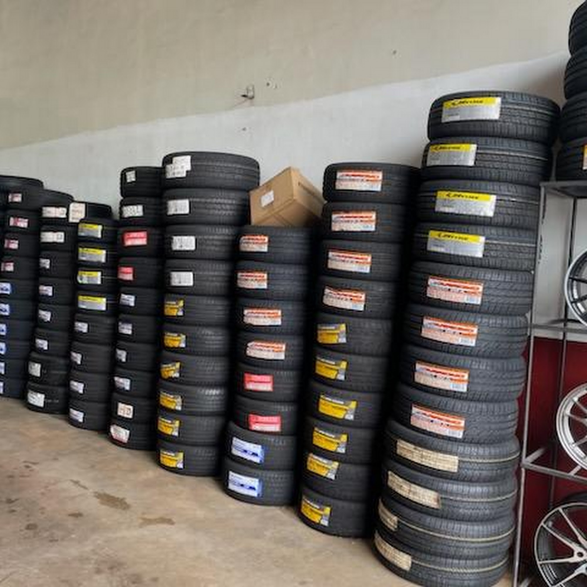 Umeleito's Tires & More Inc.