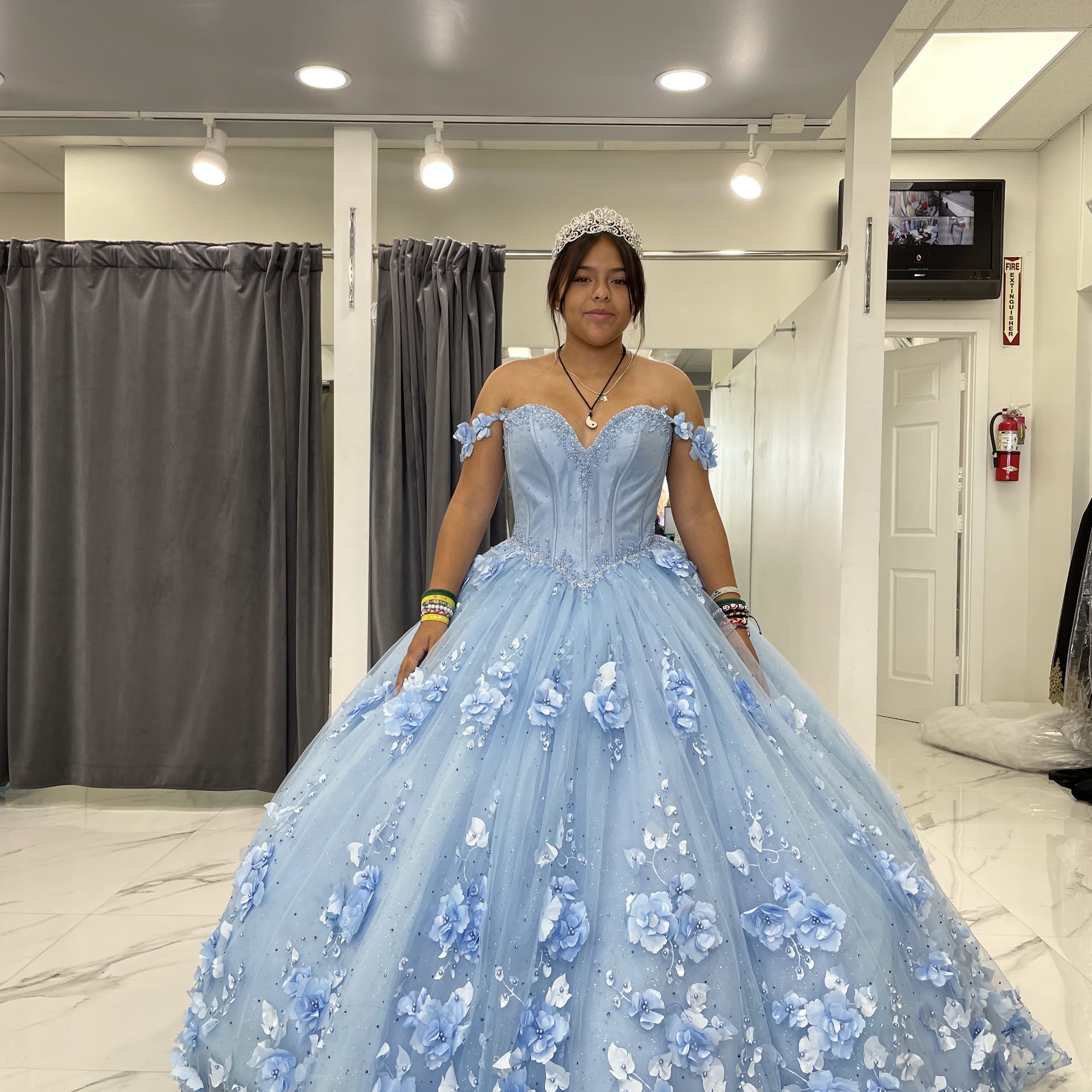 Franci's El Palacio De Las Quinceañeras