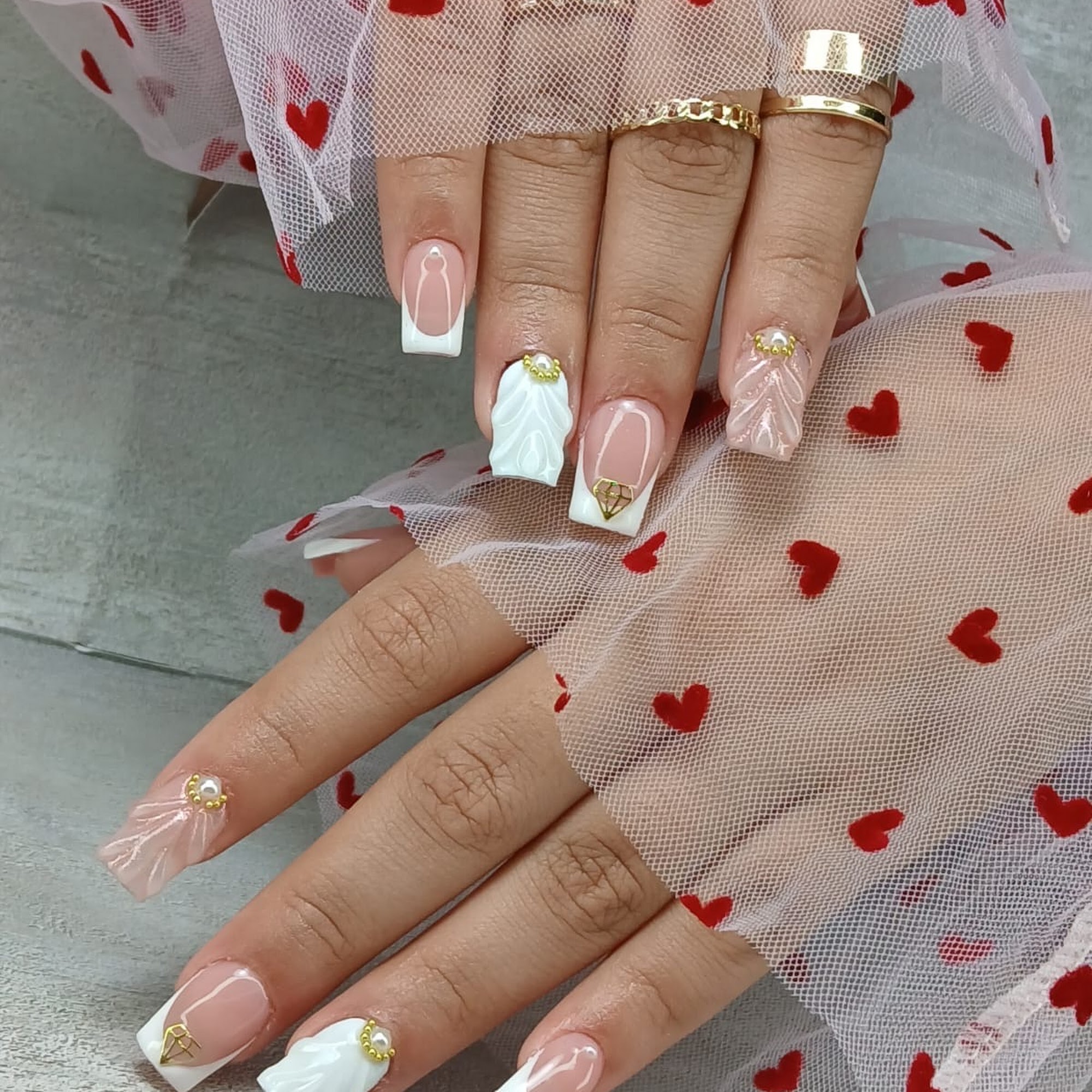 Y&V Nails CORP 6090 W 18th Ave Suite 128, Hialeah Florida 33012