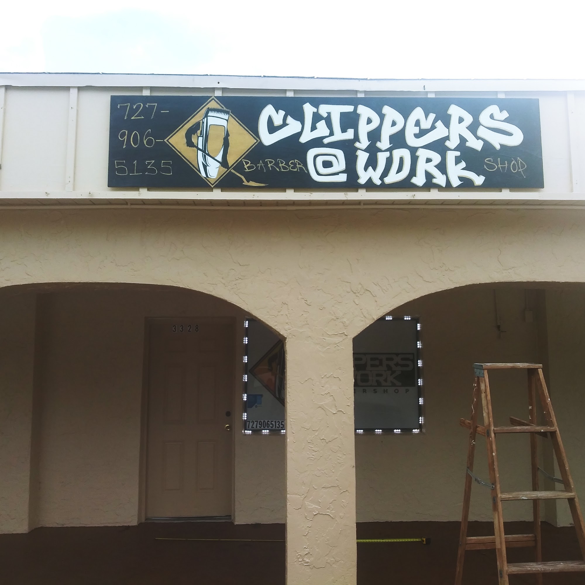 Clippers@Work 3328 west Moog Rd, Holiday Florida 34691