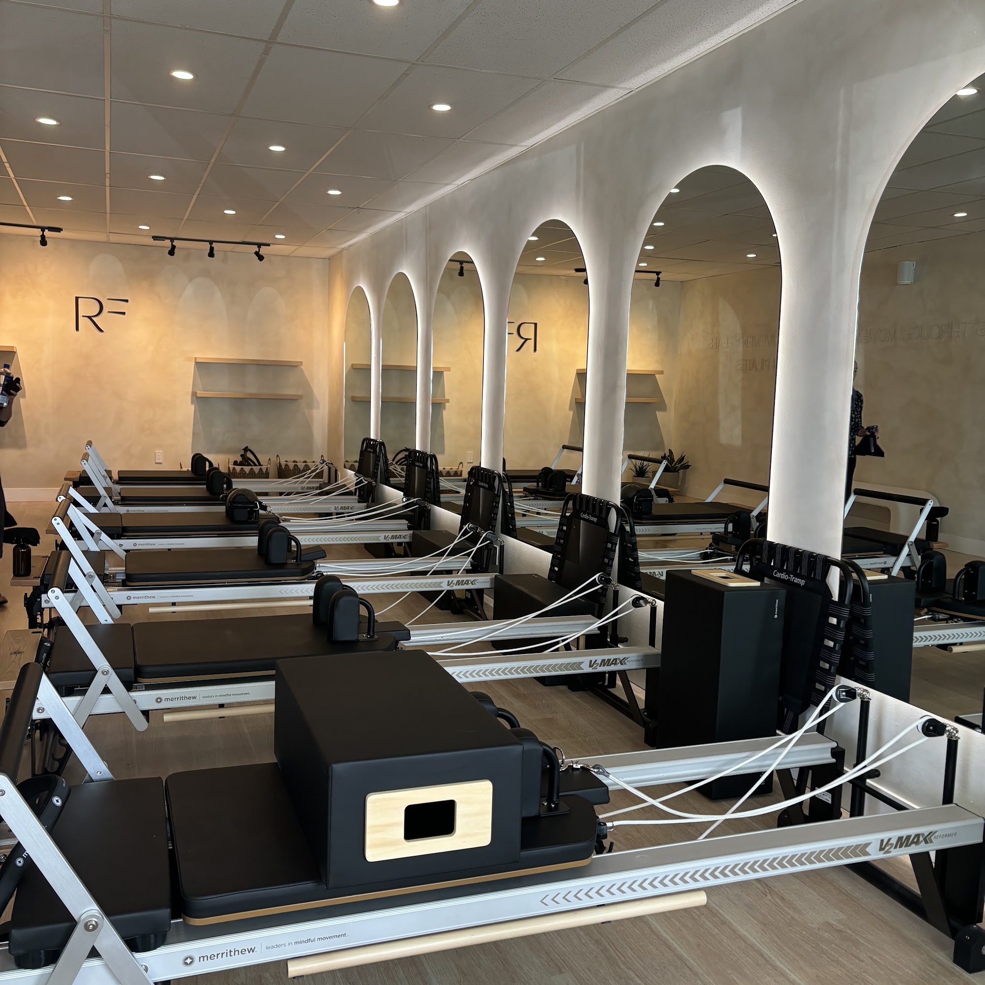 SAE by Re.Form 3100 Stirling Rd Unit 301, Hollywood Florida 33021