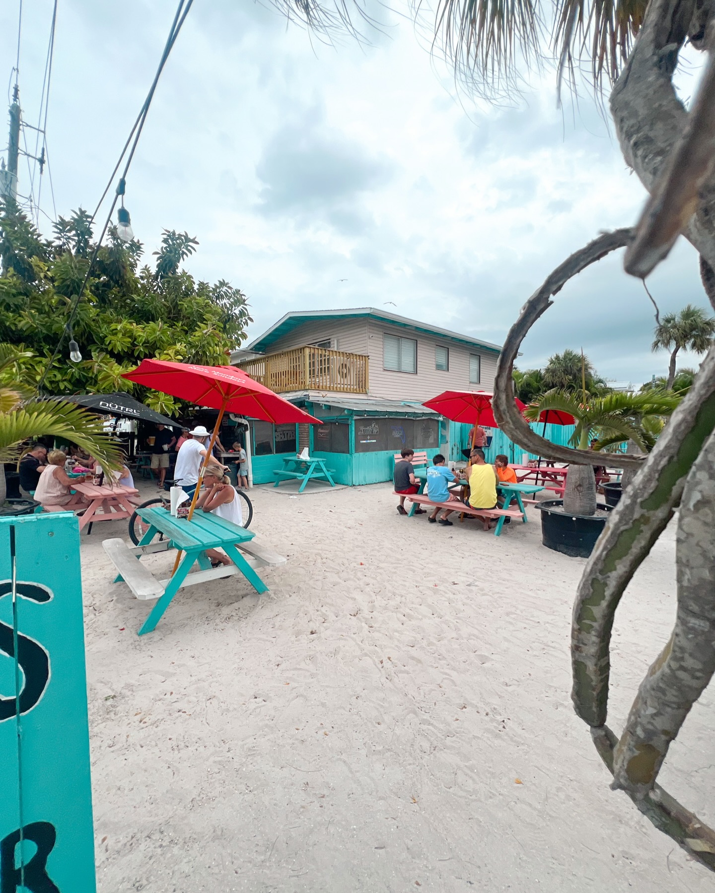 Skinny's Place inc. Holmes Beach