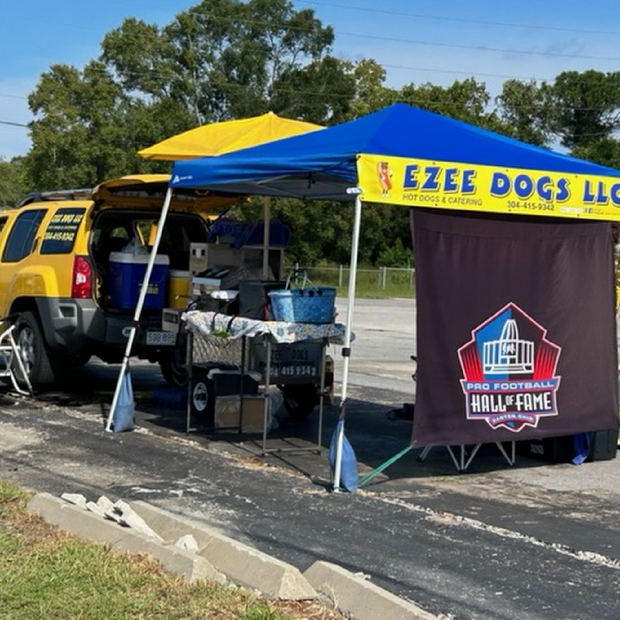 Ezee Dogs LLC Hotdogs & Catering Hudson