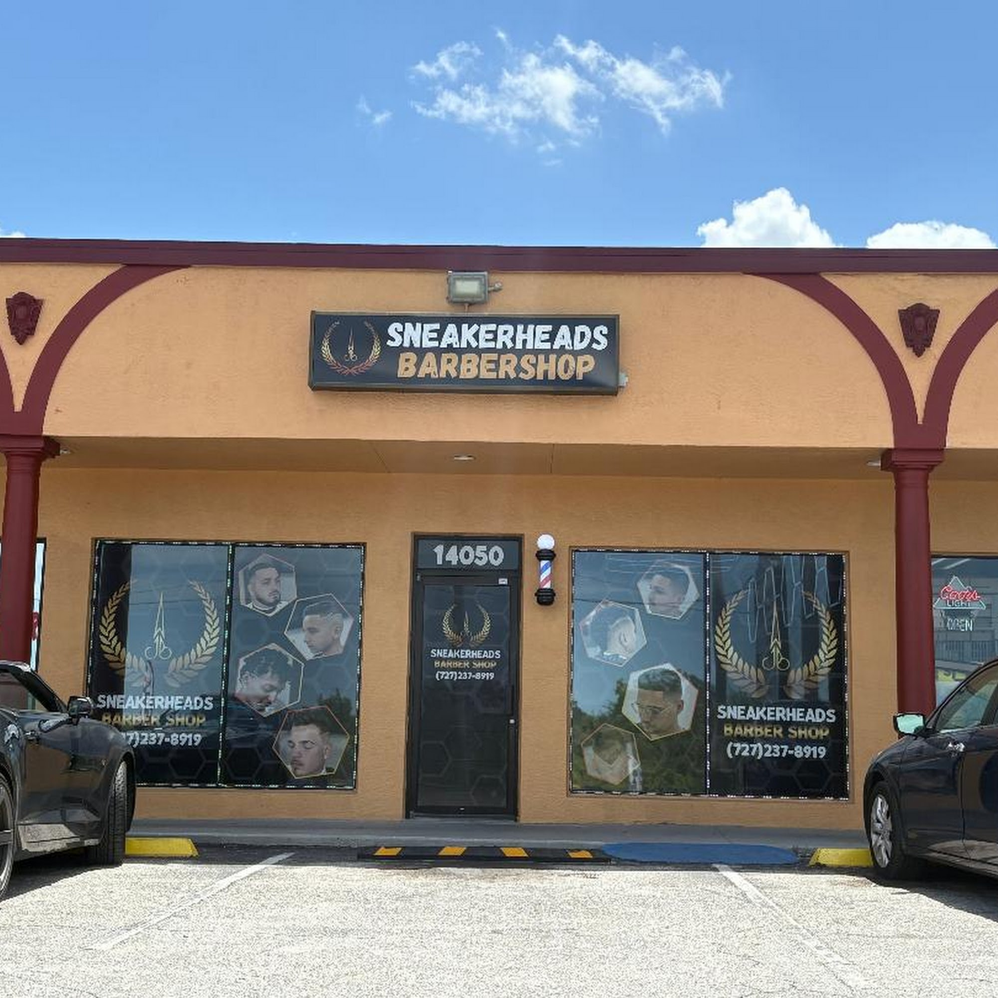 SNEAKERHEADS BARBER SHOP