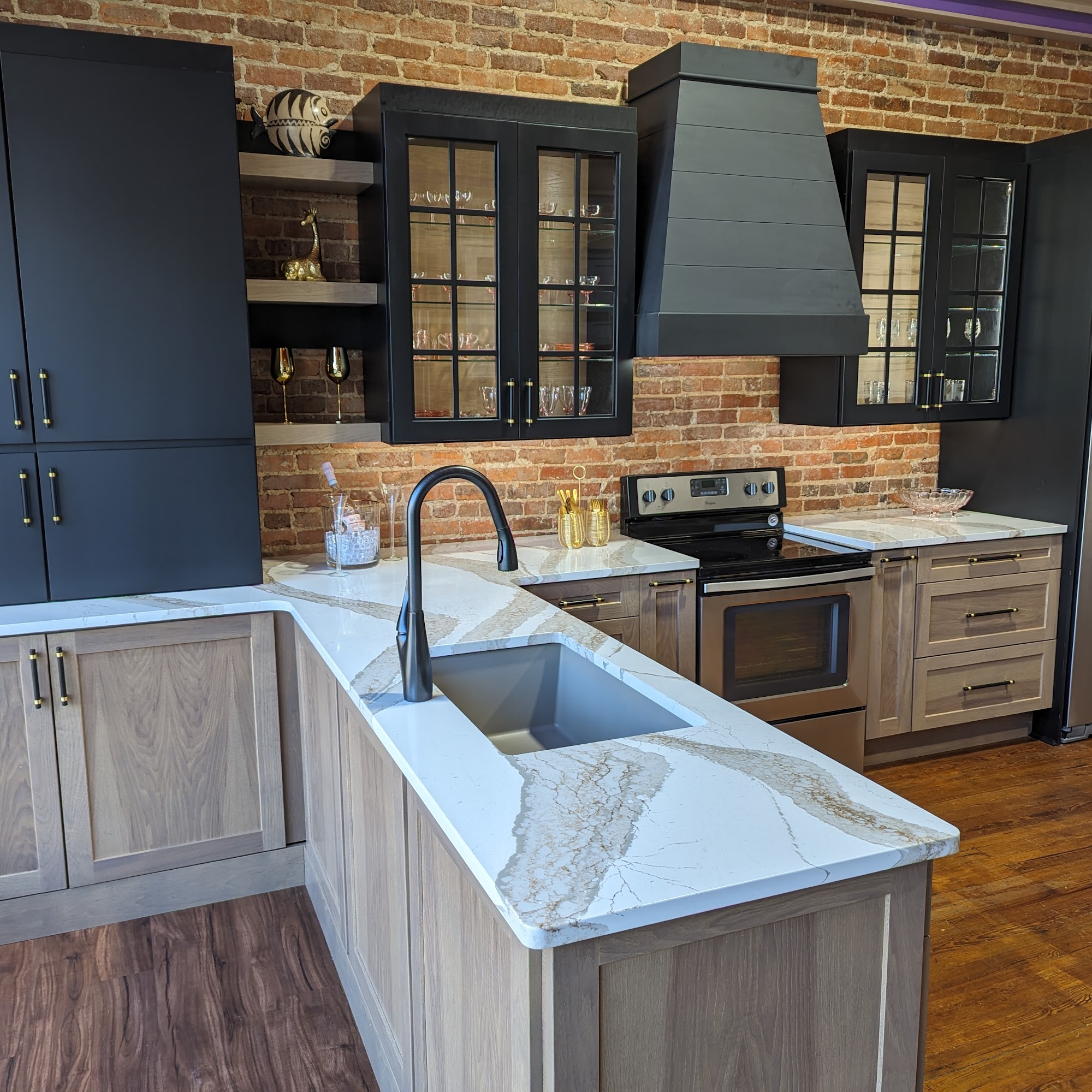 Deems Kitchens & Counters 109 W Main St, Inverness Florida 34450