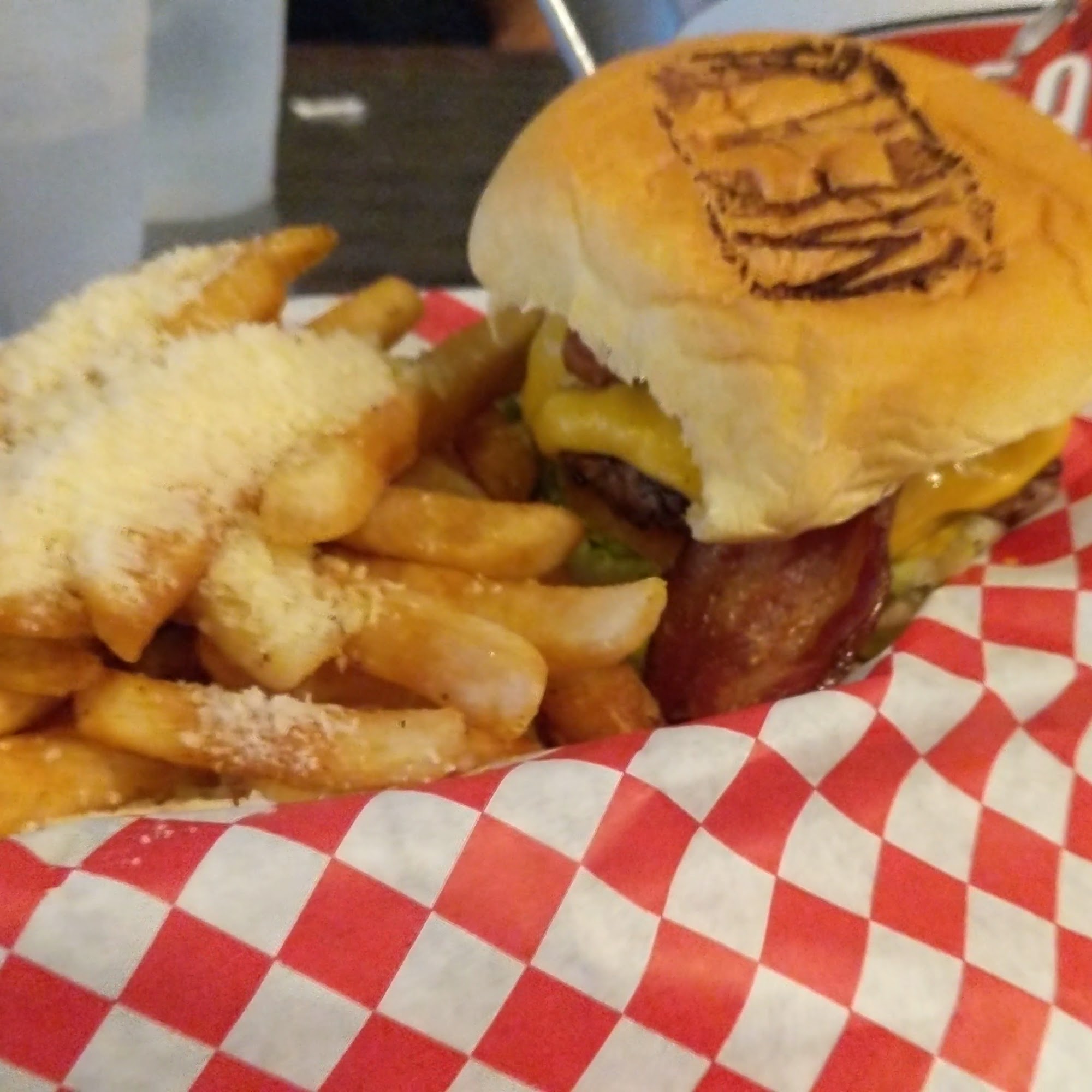 MEAT Eatery And Taproom Islamorada