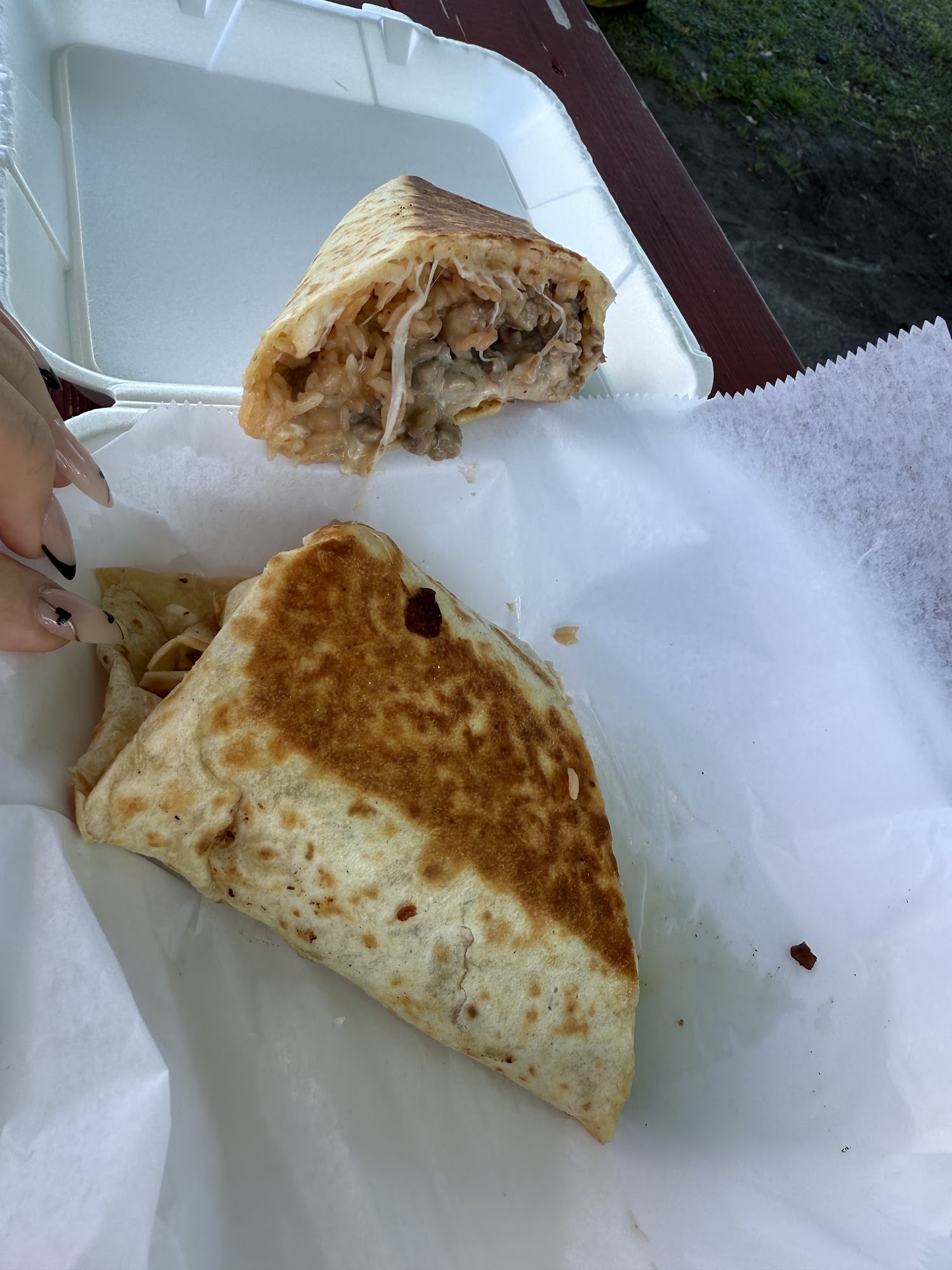 Lindos Amaneceres Menu