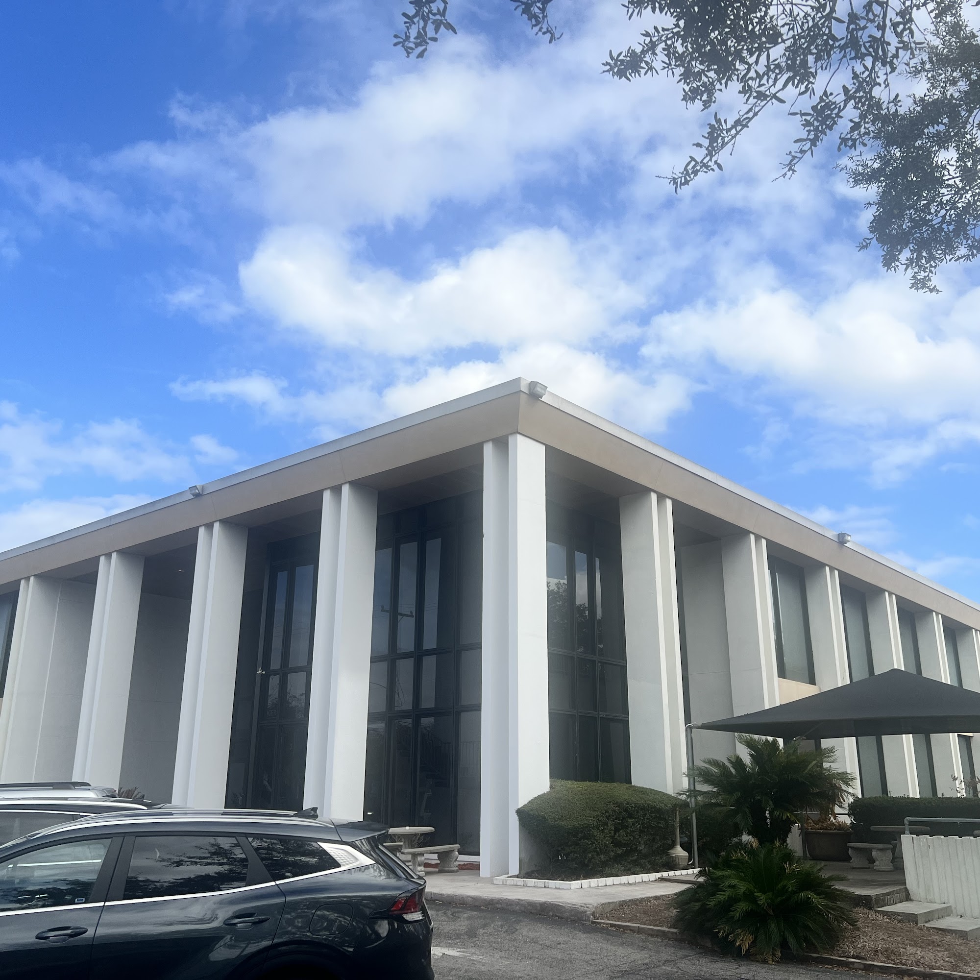 Elegant Touch Spa 3986 Boulevard Center Dr #215, Jacksonville Florida 32207