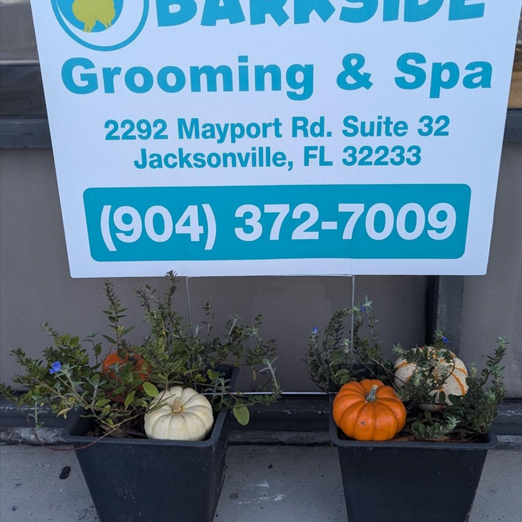 Barkside Grooming & Spa 2292 Mayport Rd Suite 32, Jacksonville Florida 32233